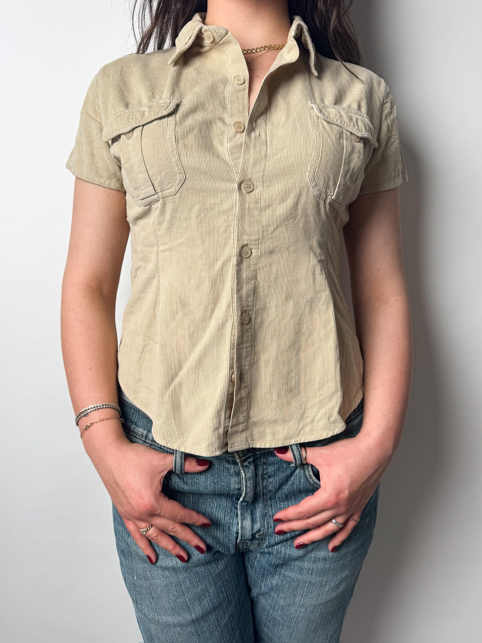 חולצת קורדרוי מכופתרת (M)