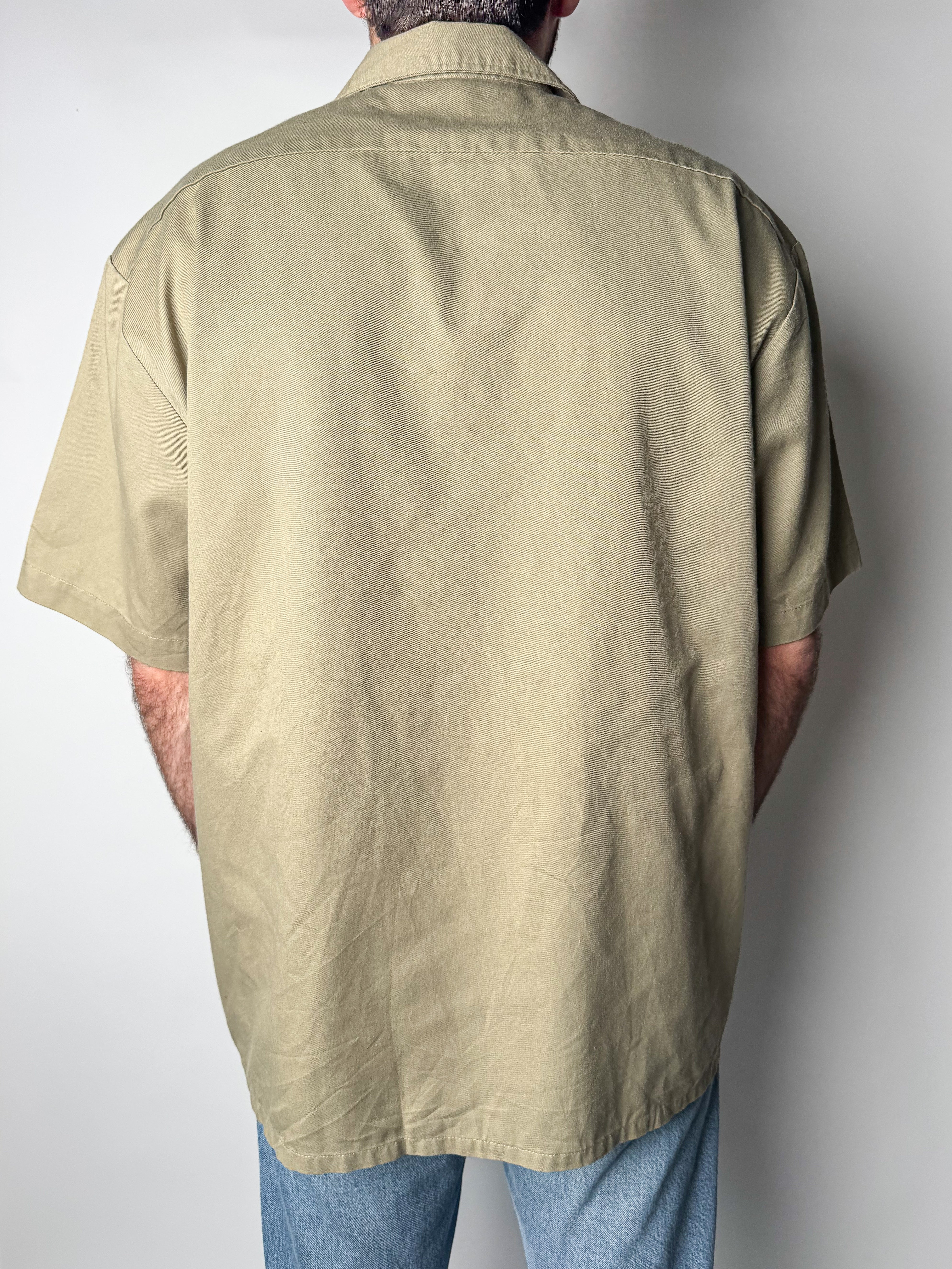 חולצה מכופתרת חאקי Dickies (XL)