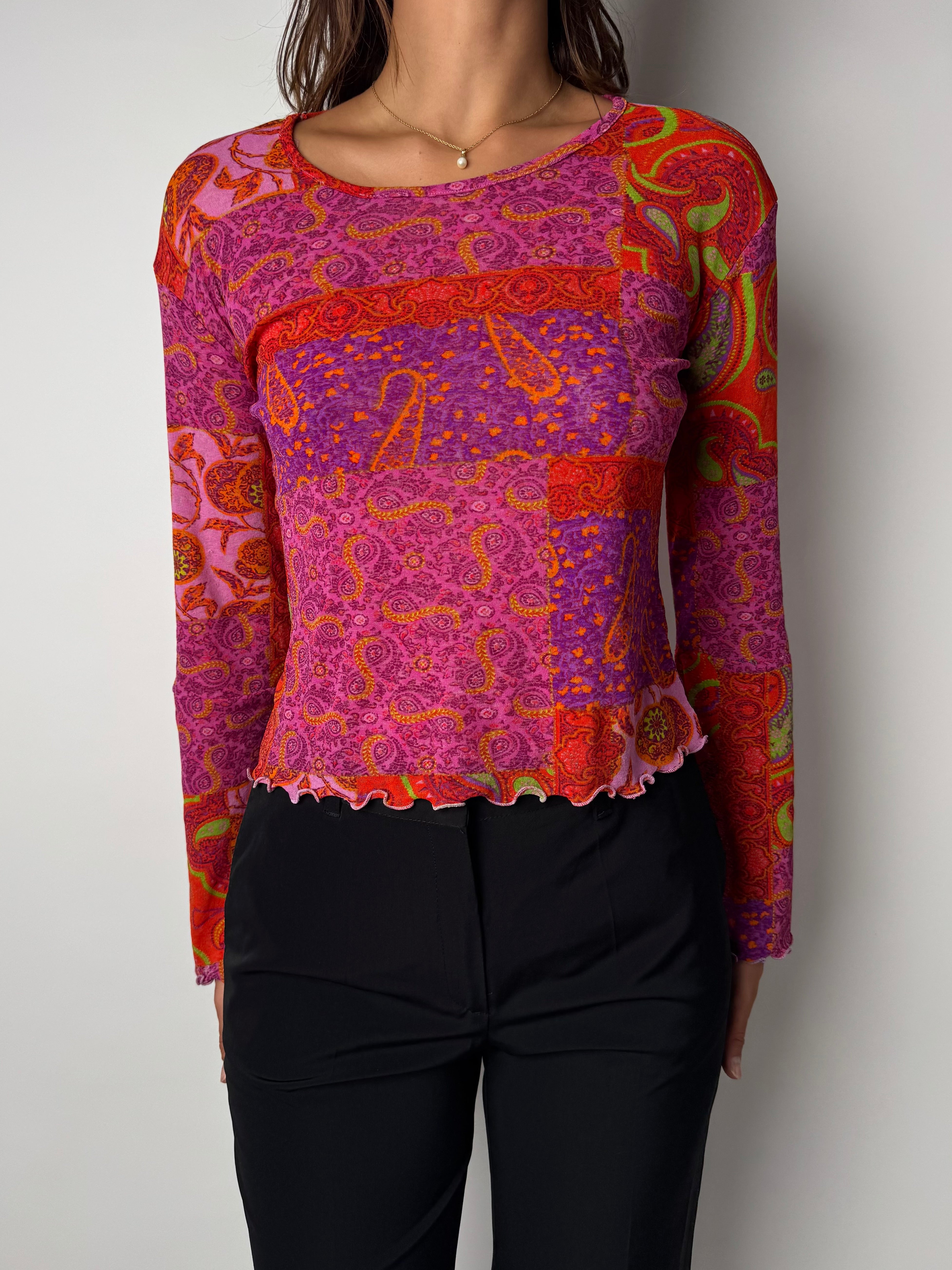 חולצת פייזלי צבעונית (M)