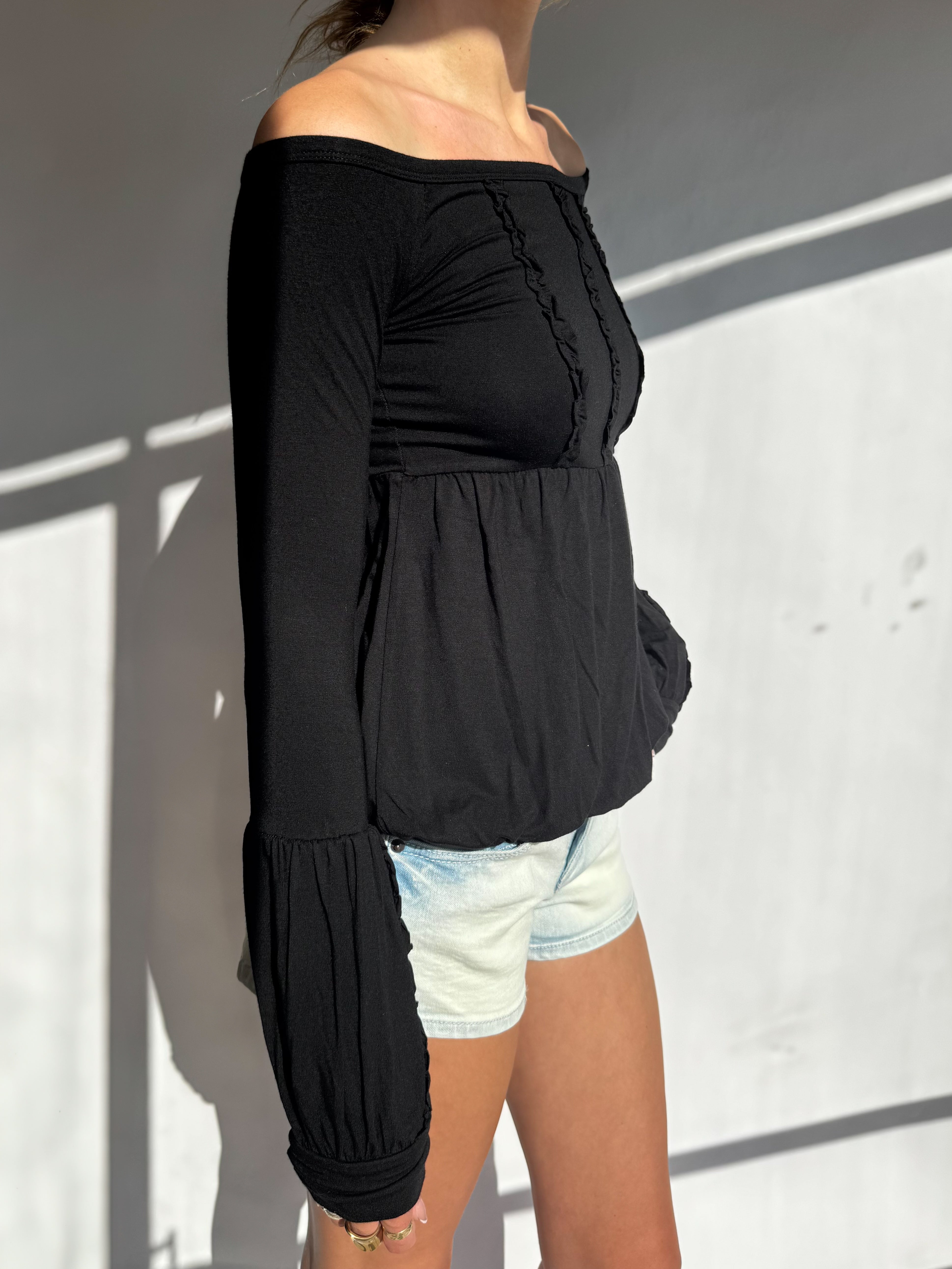 חולצת אוף שולדרס (S)