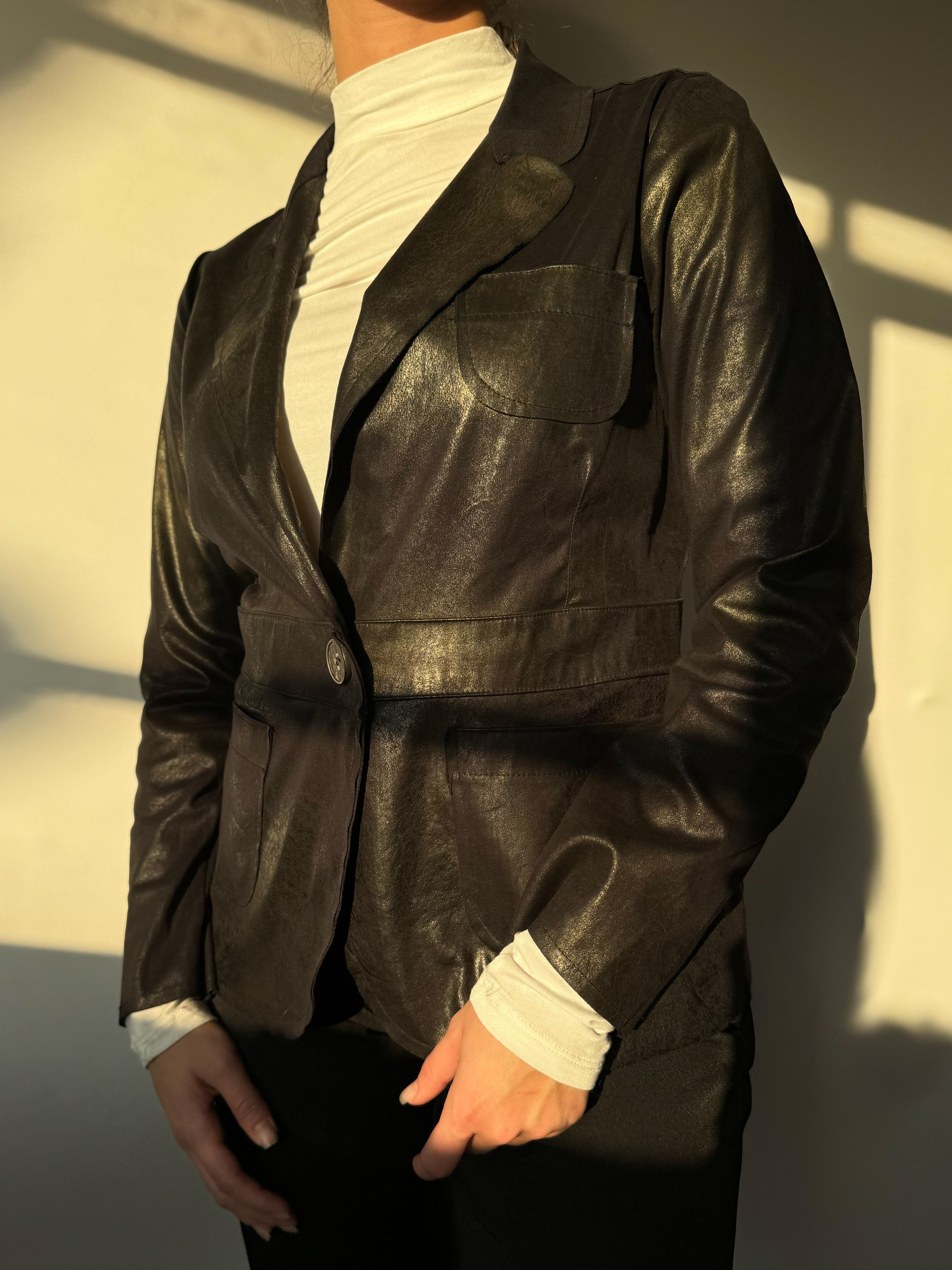 ג׳קט מטאלי דמוי עור (L)