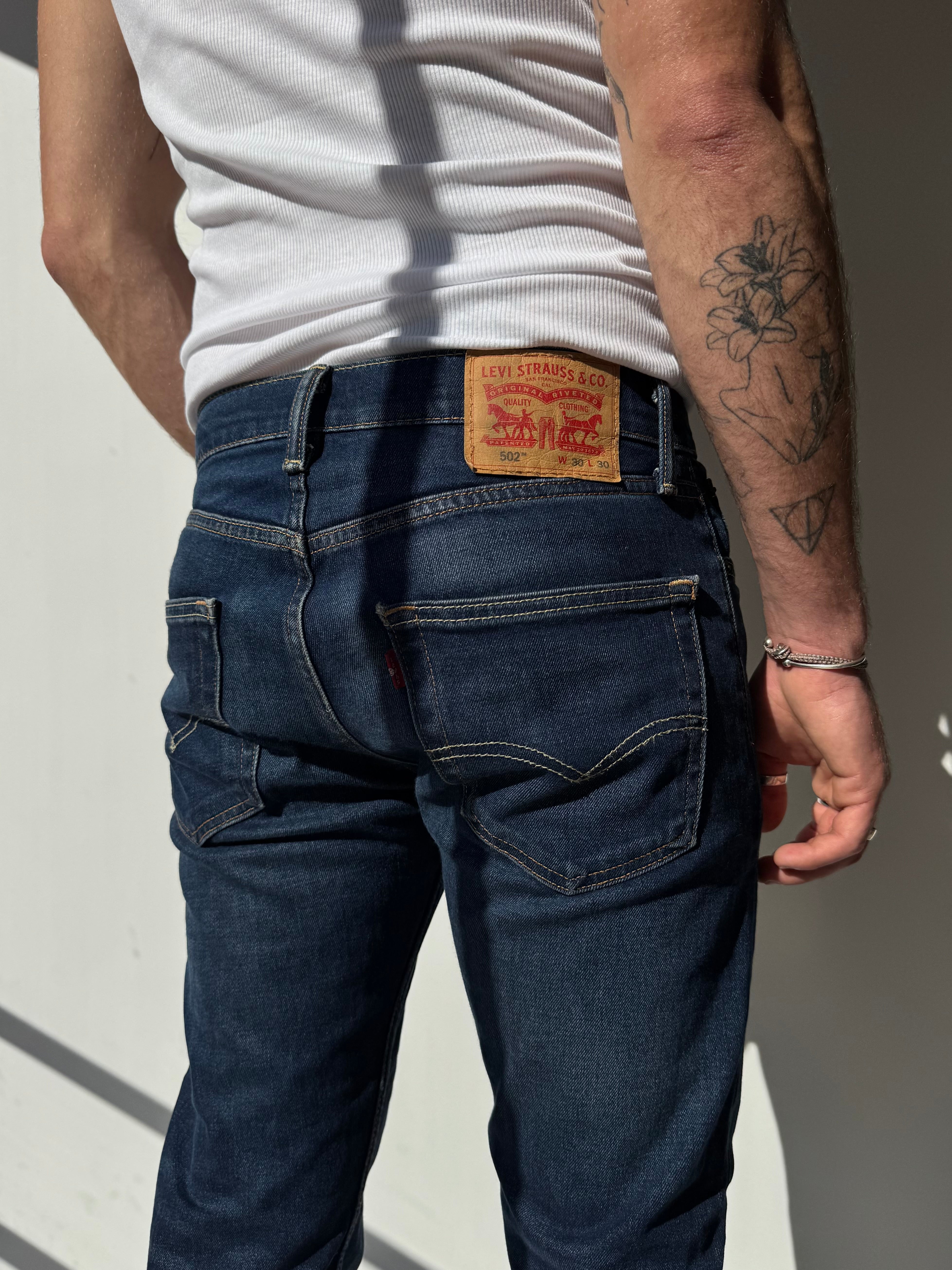 ג׳ינס בגזרת סלים Levi's (40)