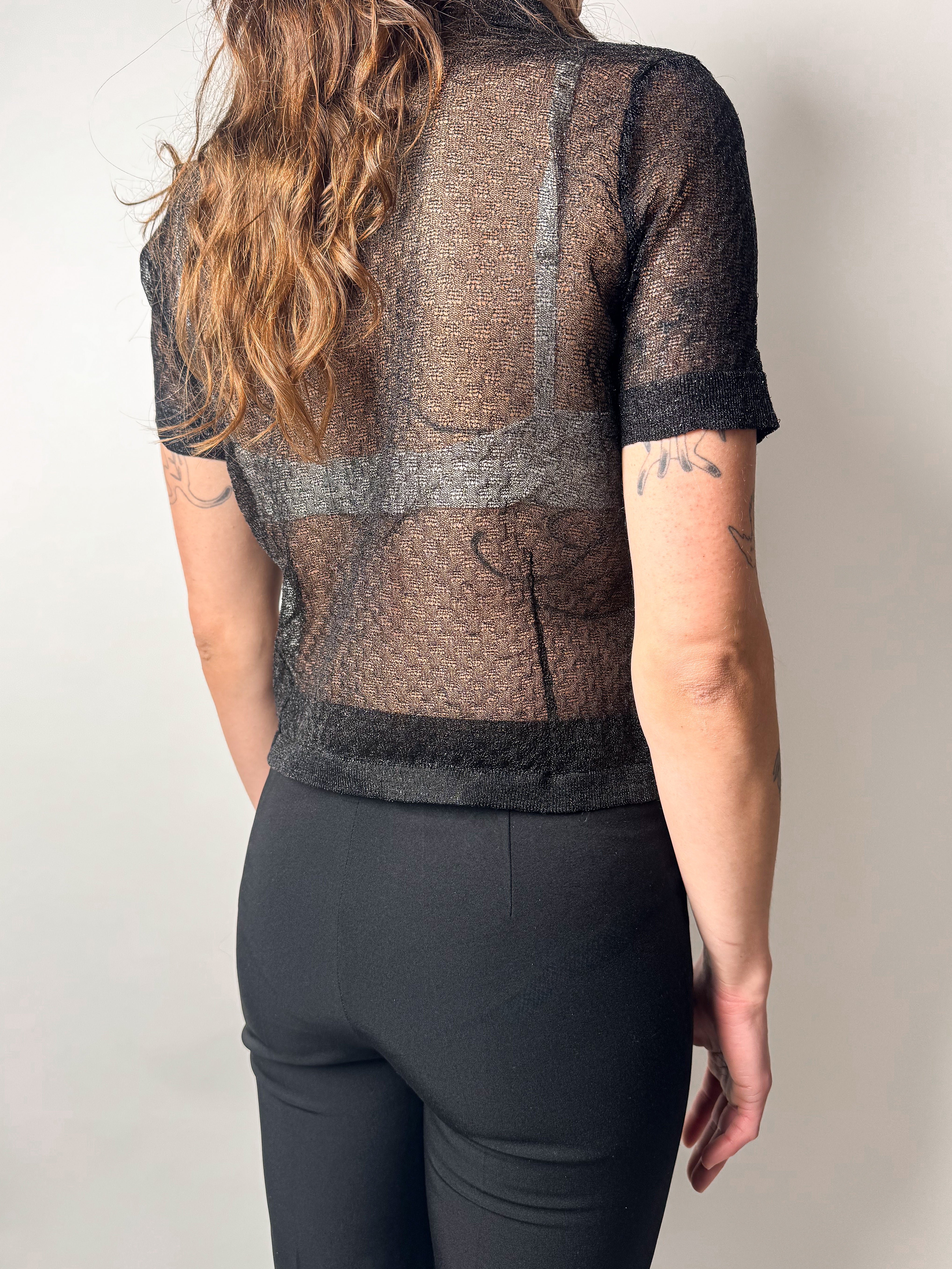 חולצה מכופתרת מבד רשת (S)