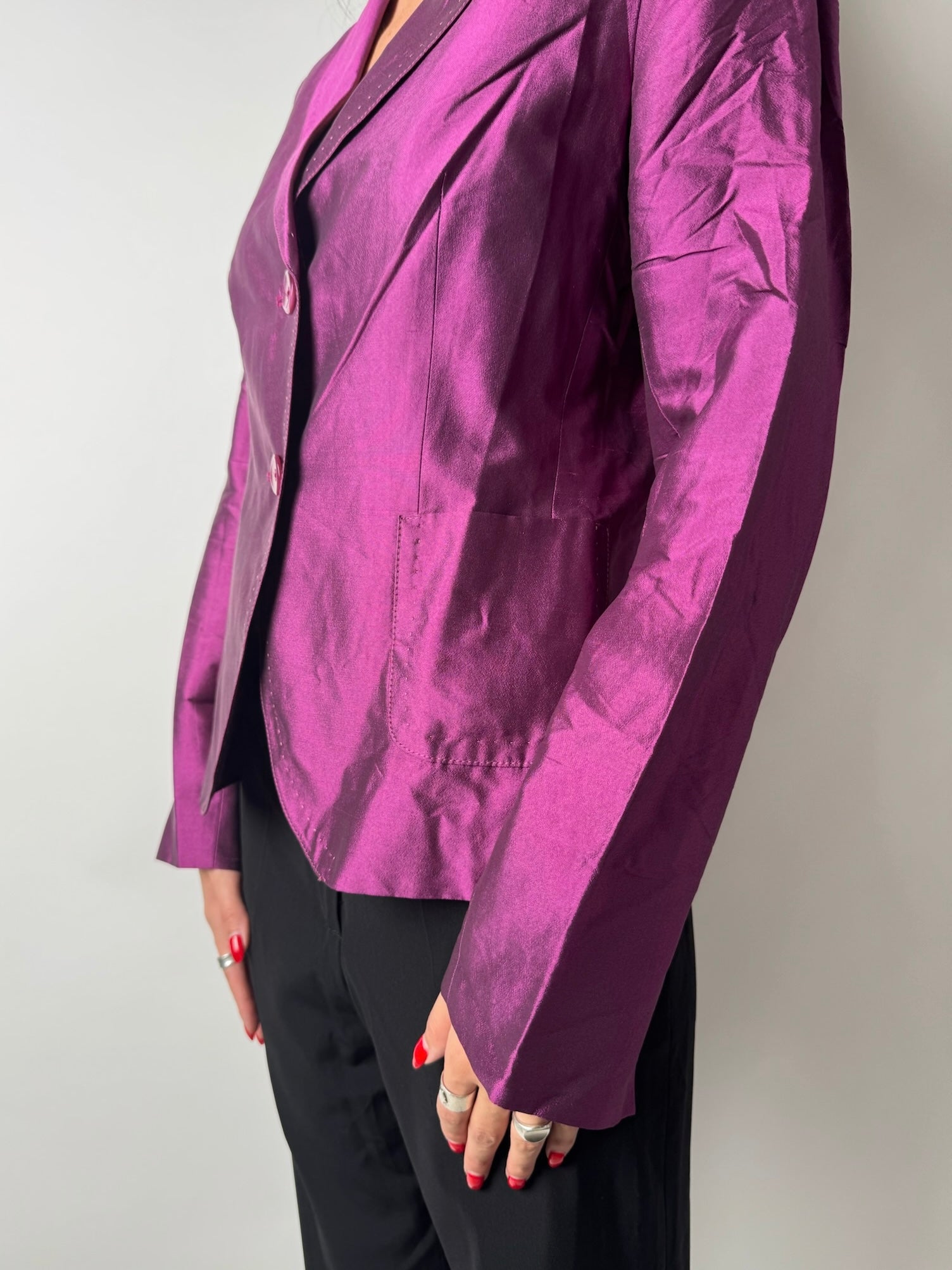 בלייזר משי סגול (M)