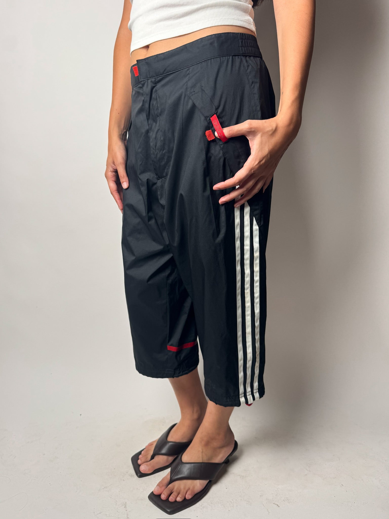 מכנסי קפרי Adidas (38-40)
