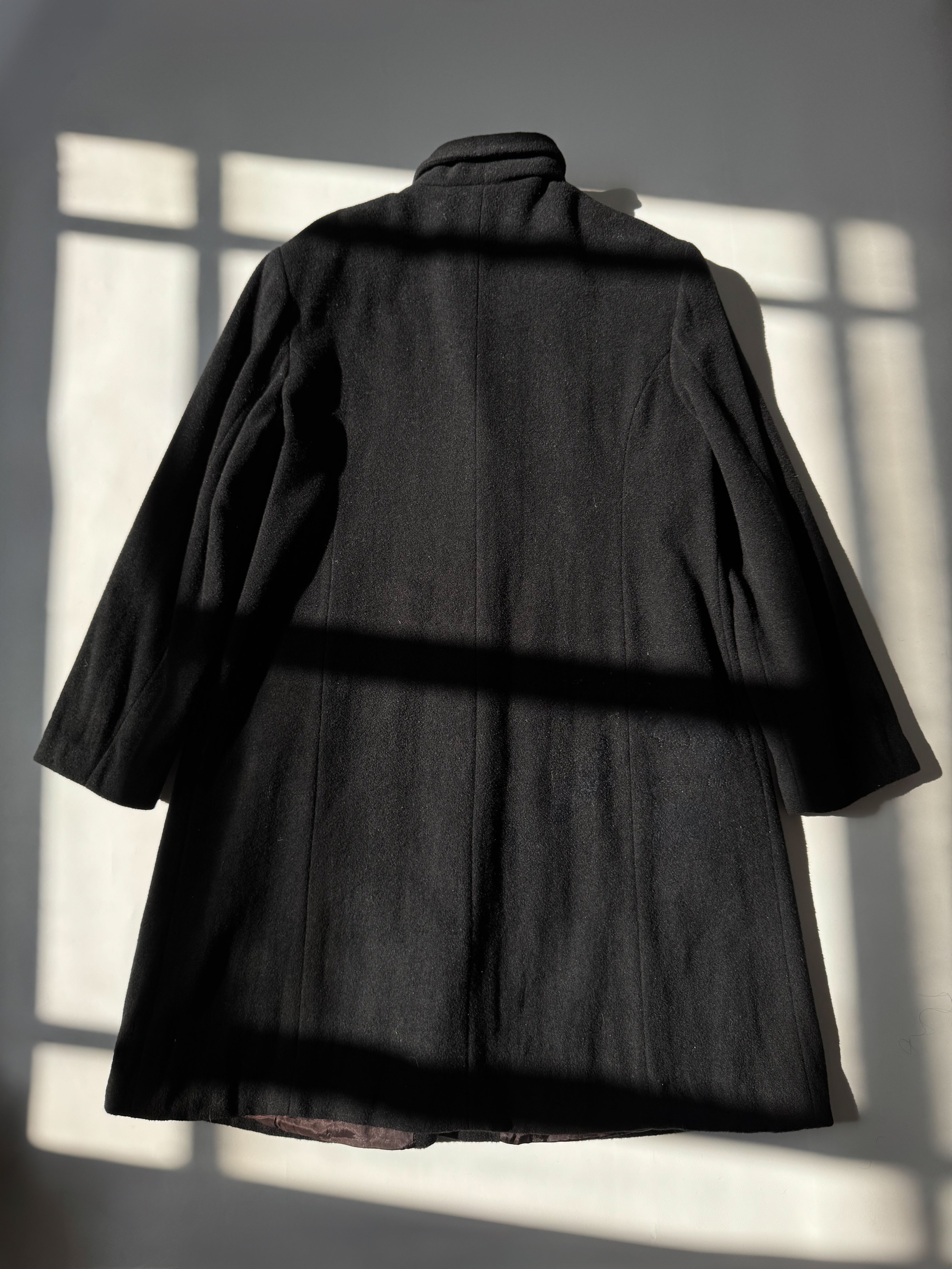 מעיל צמר ארוך שחור (L)
