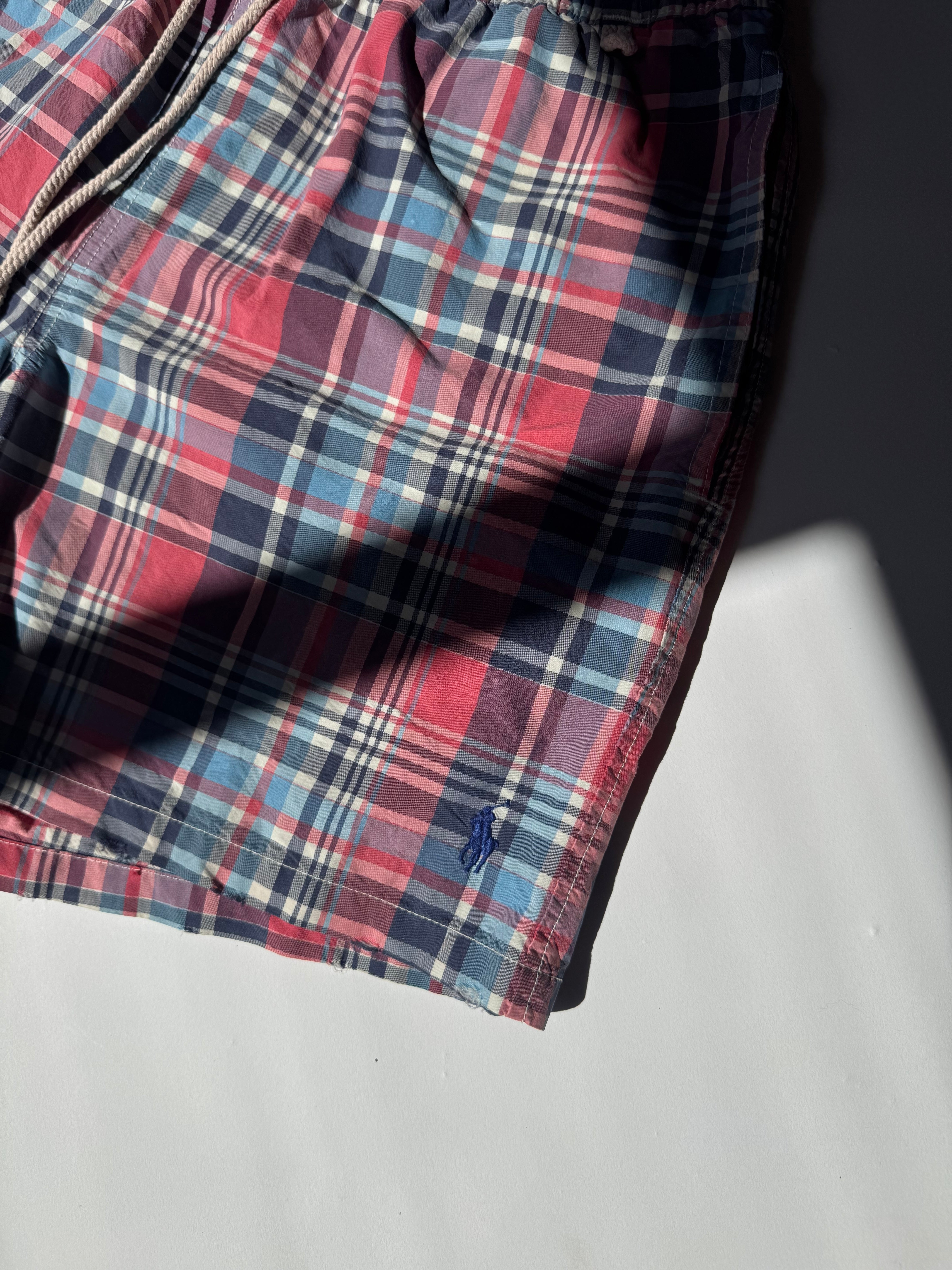 מכנסיים קצרים משובצים Polo Ralph Lauren (M)