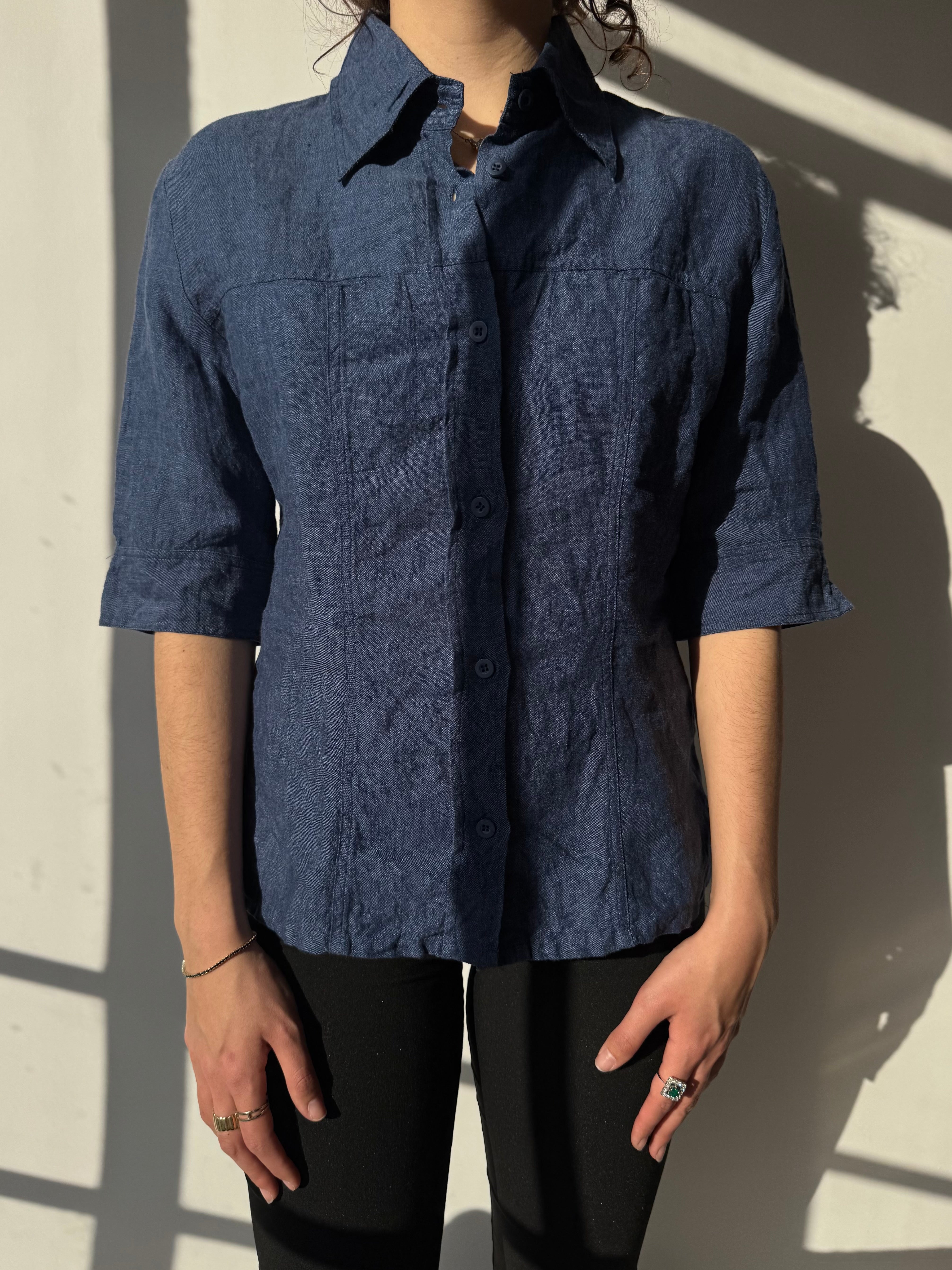 חולצת פשתן מכופתרת (M)