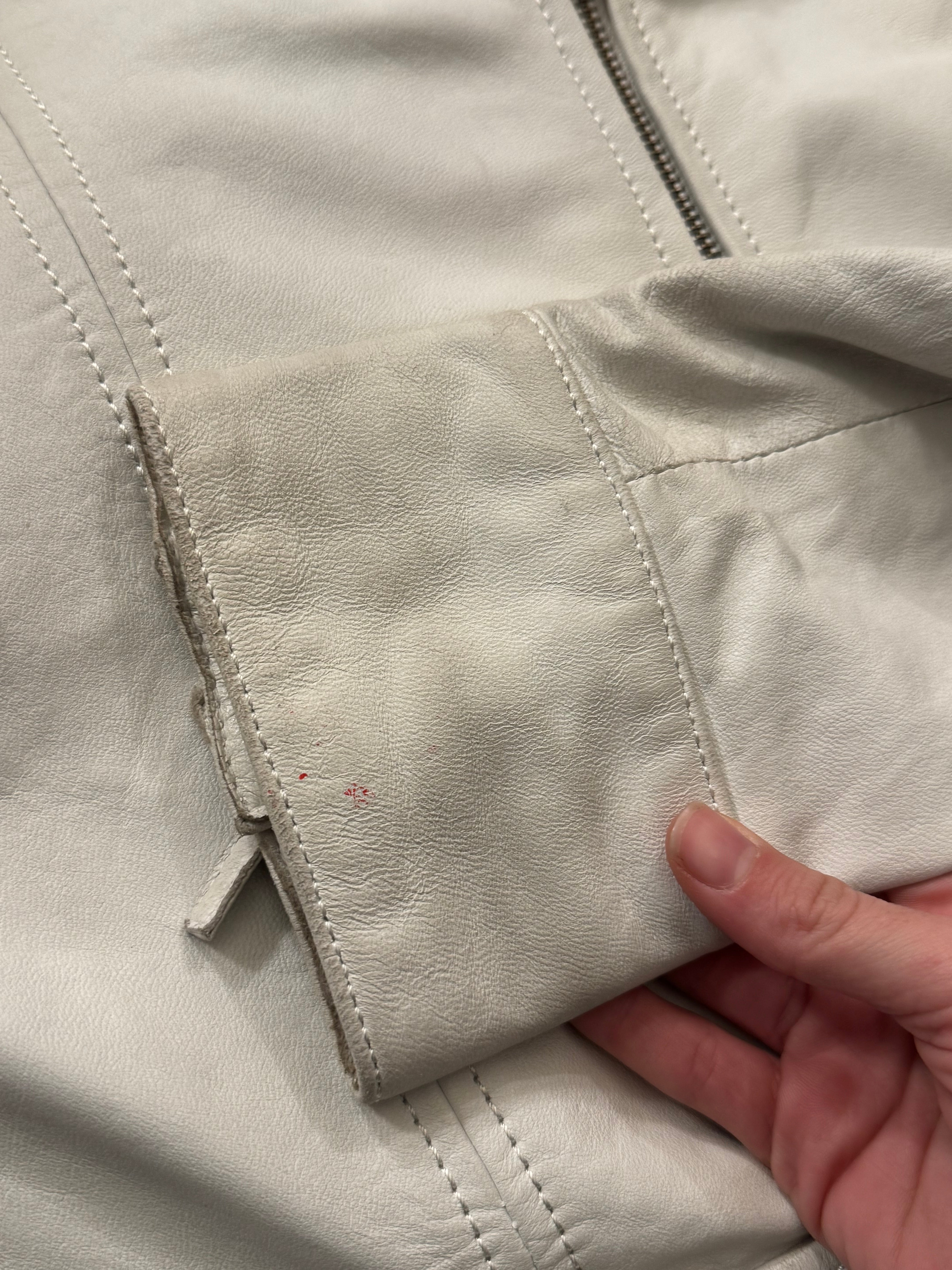 מעיל עור לבן (M)