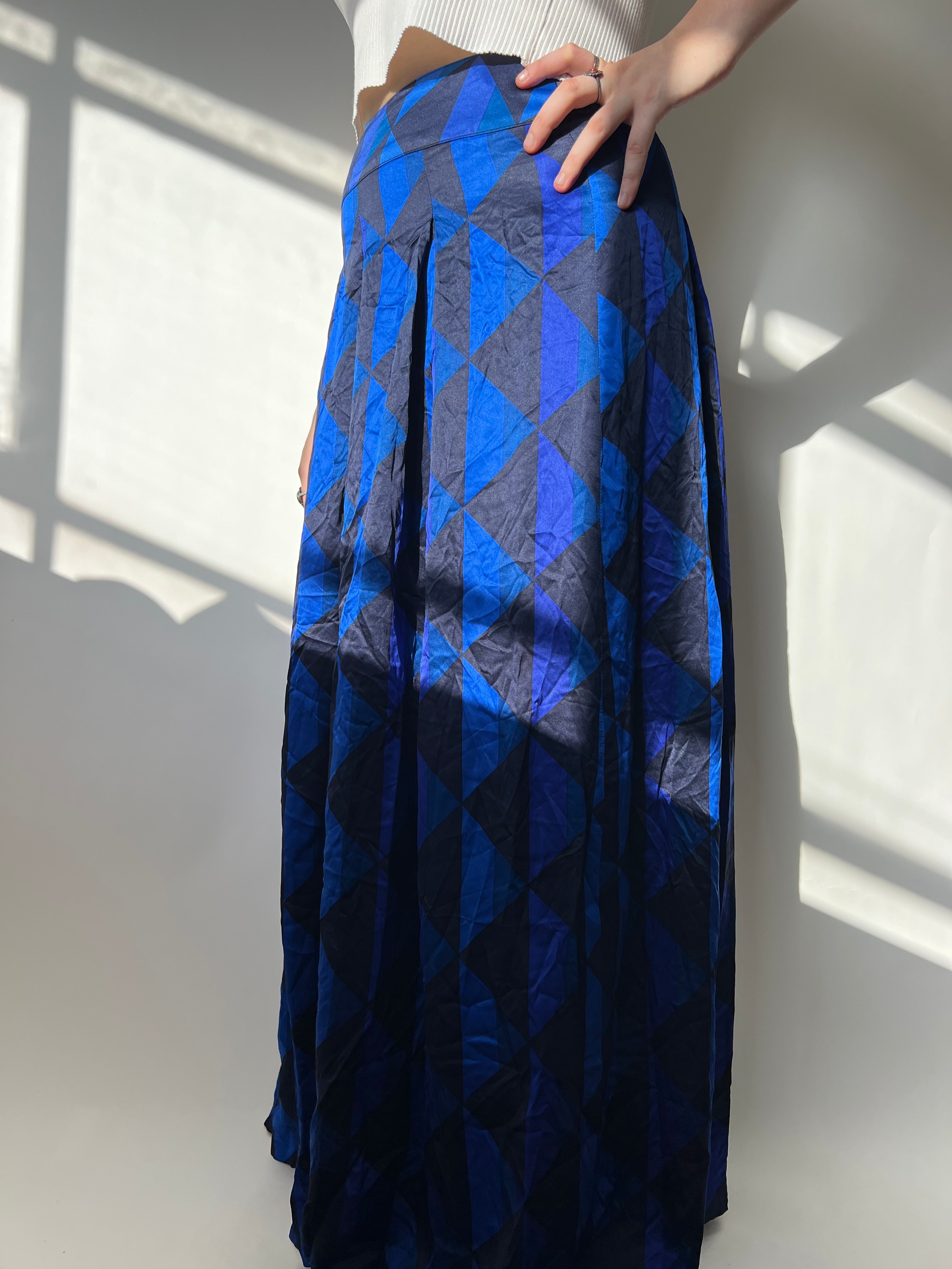 חצאית משי בהדפס גיאומטרי (40)