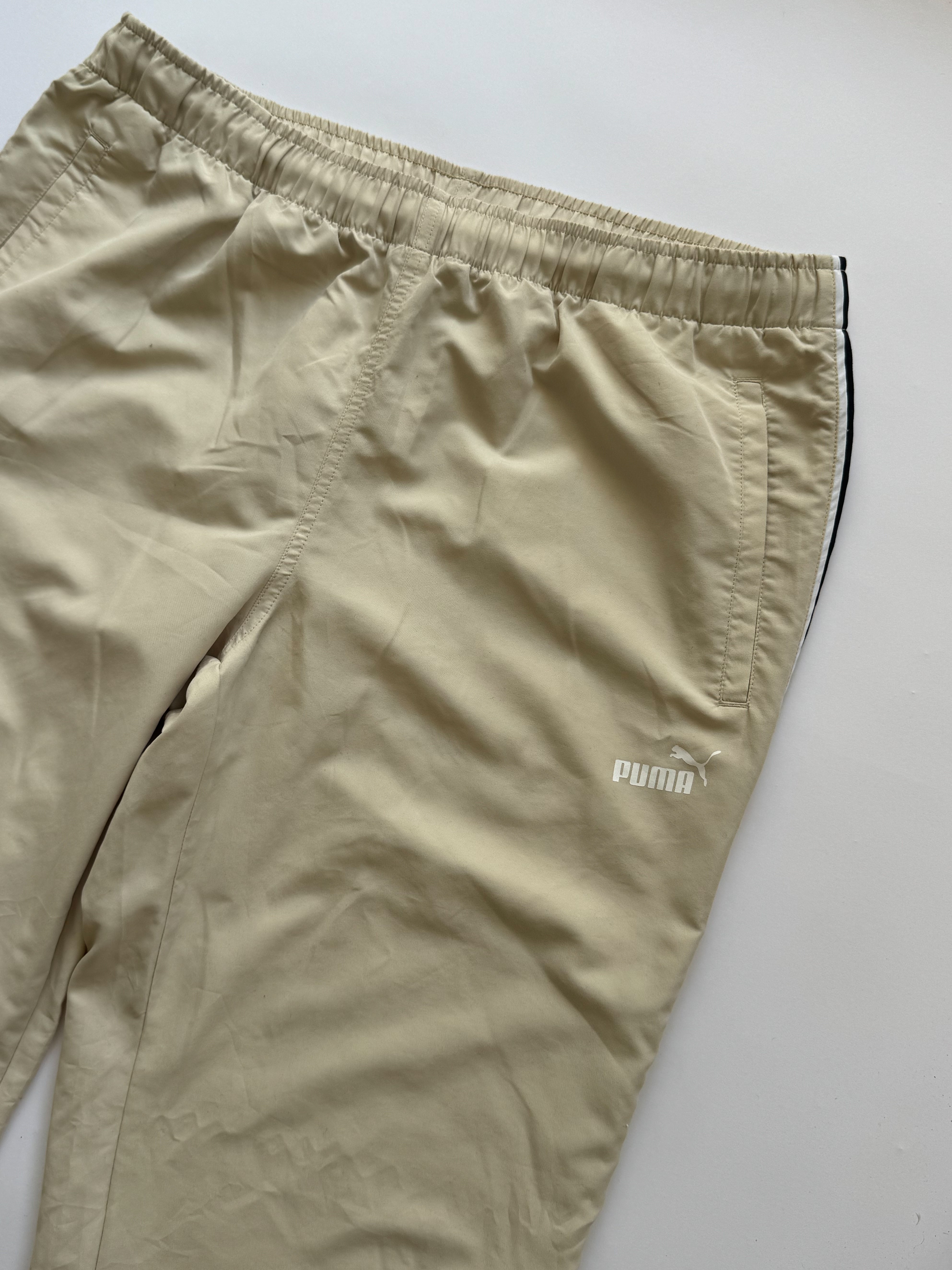 מכנסי ספורט קפרי Puma (L)