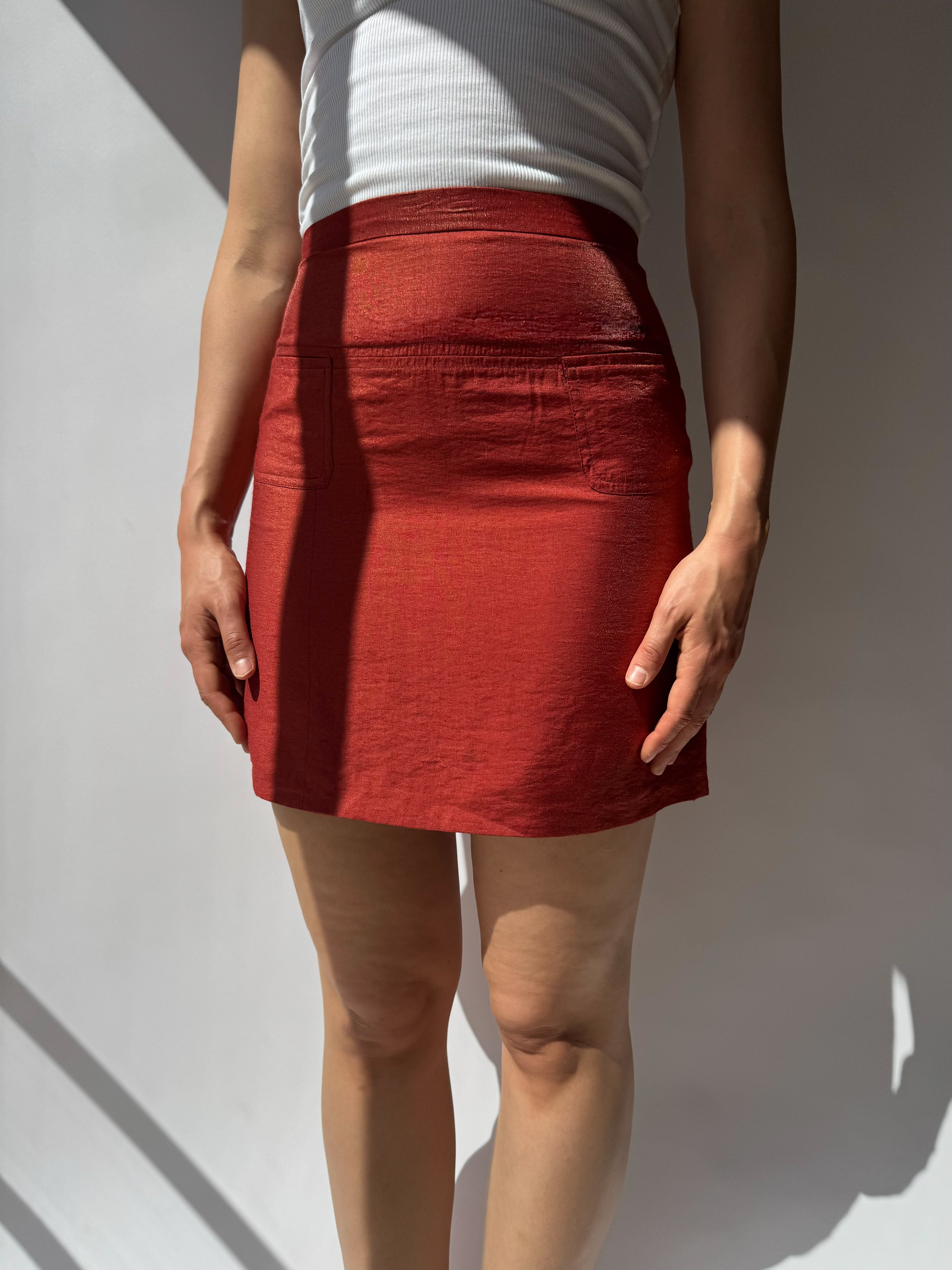 חצאית מיני מבריקה (36)