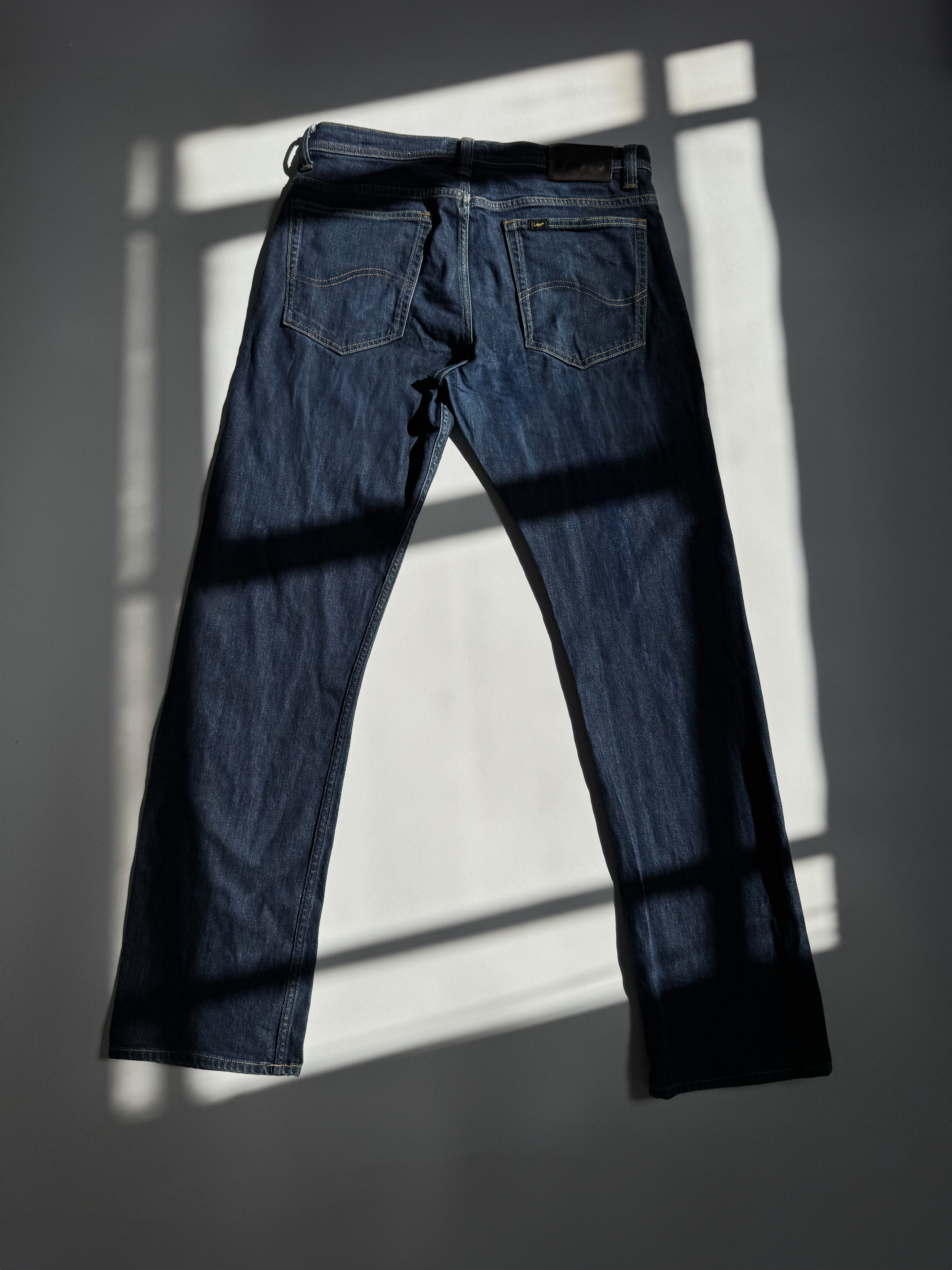 ג׳ינס כהה Lee (42)