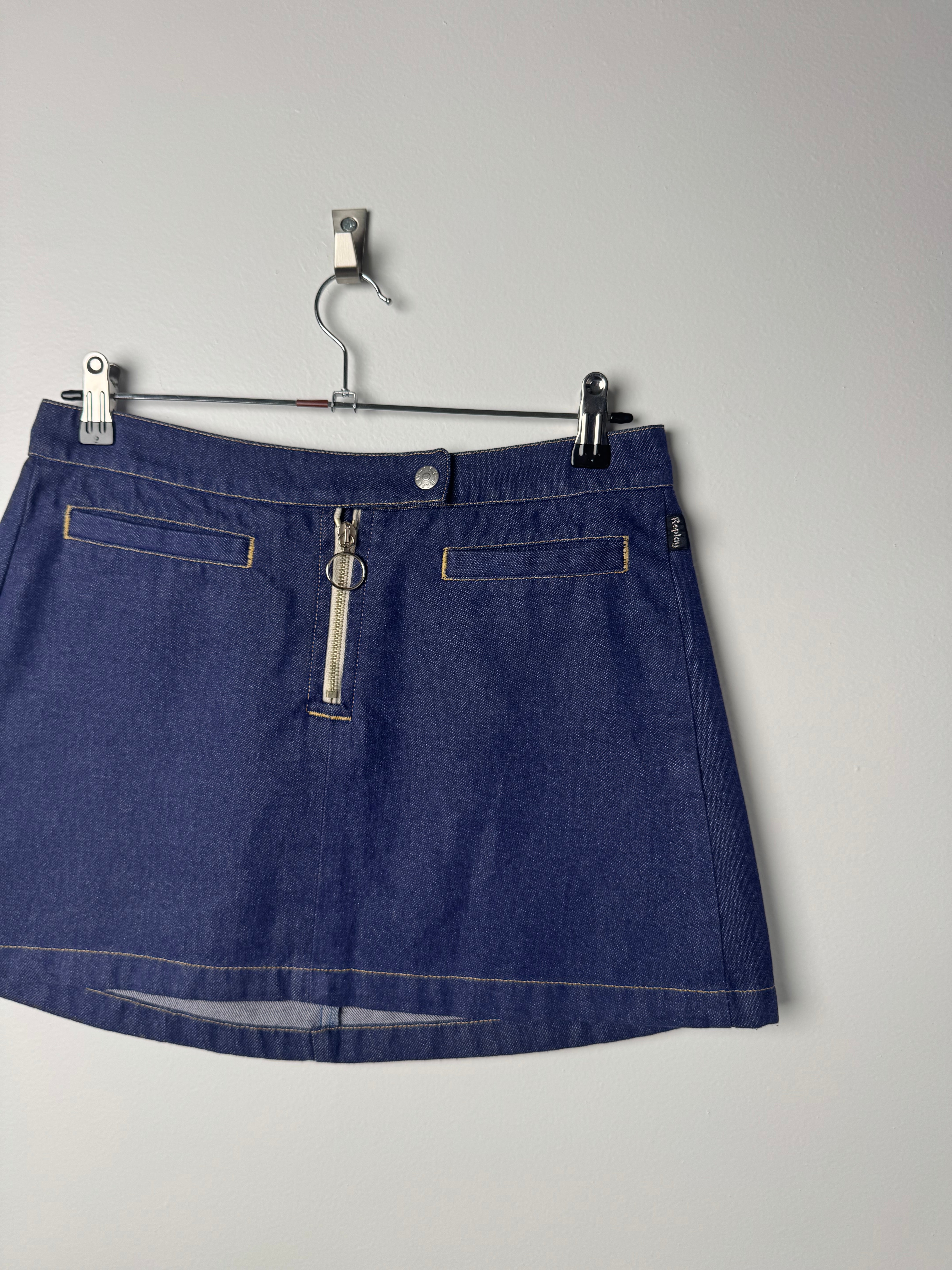 חצאית ג׳ינס מיני Replay (36-38)