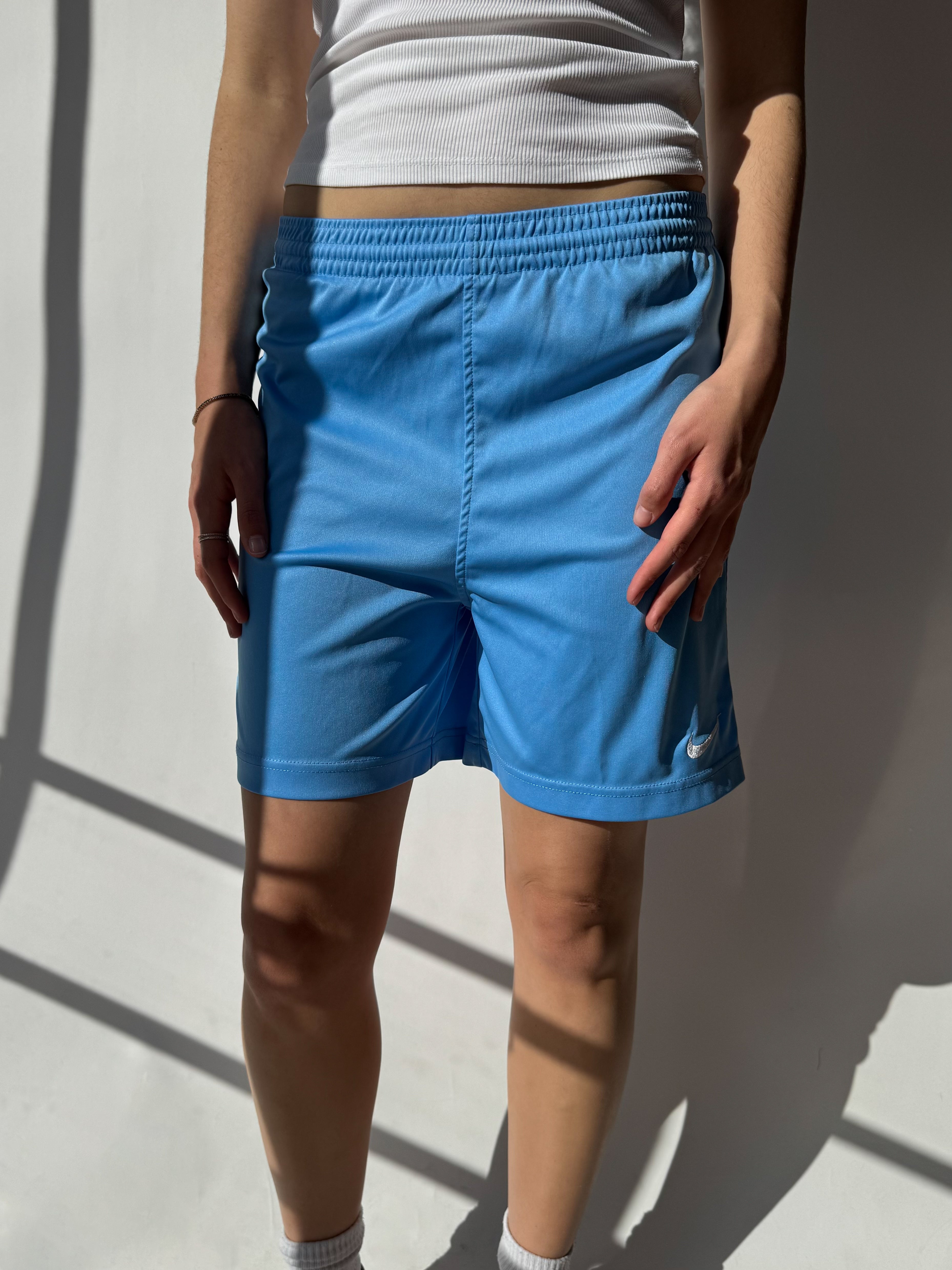 מכנסי ספורט קצרים Nike (XS)