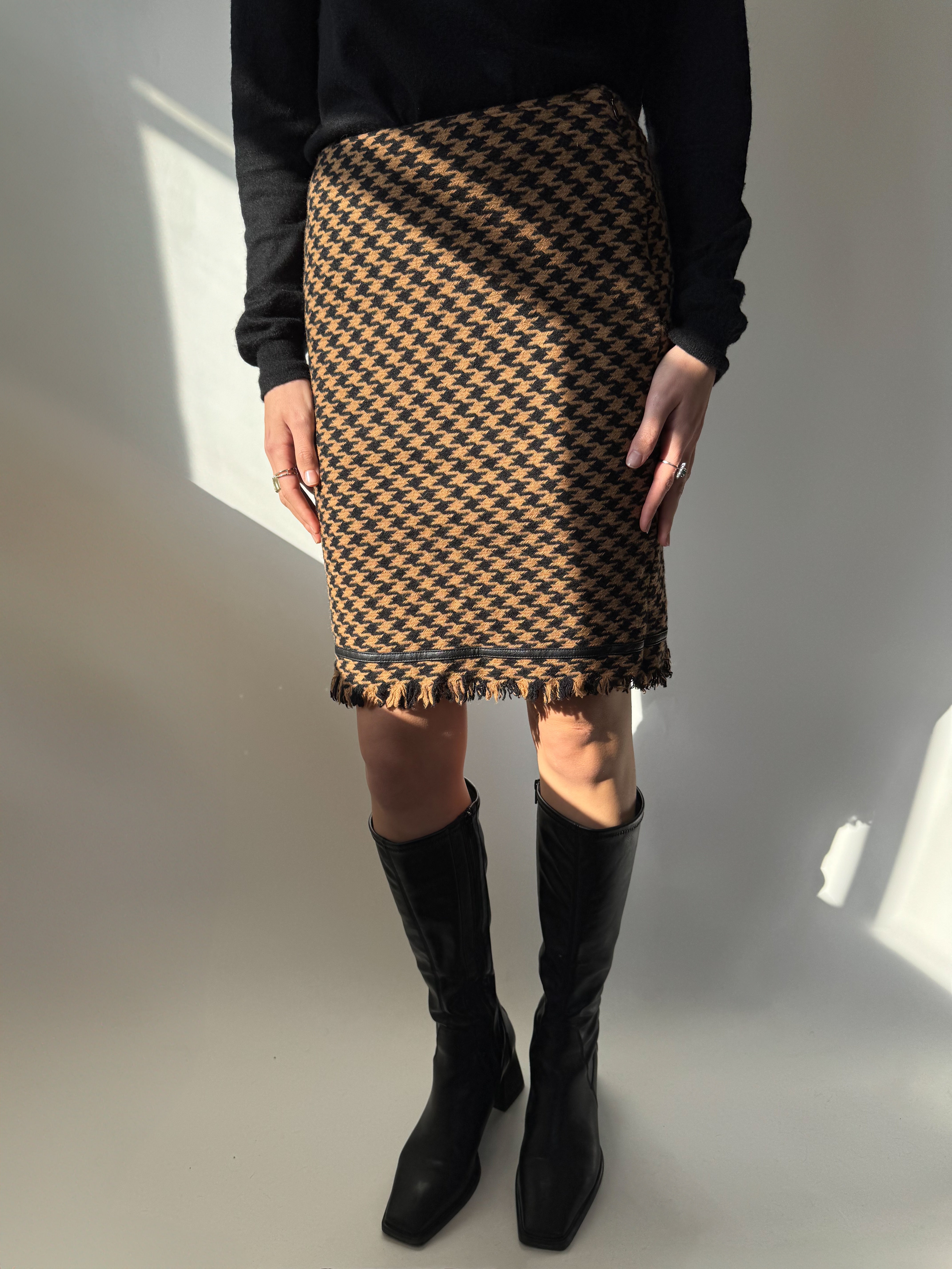 חצאית מידי בדוגמת פפיטה (34)