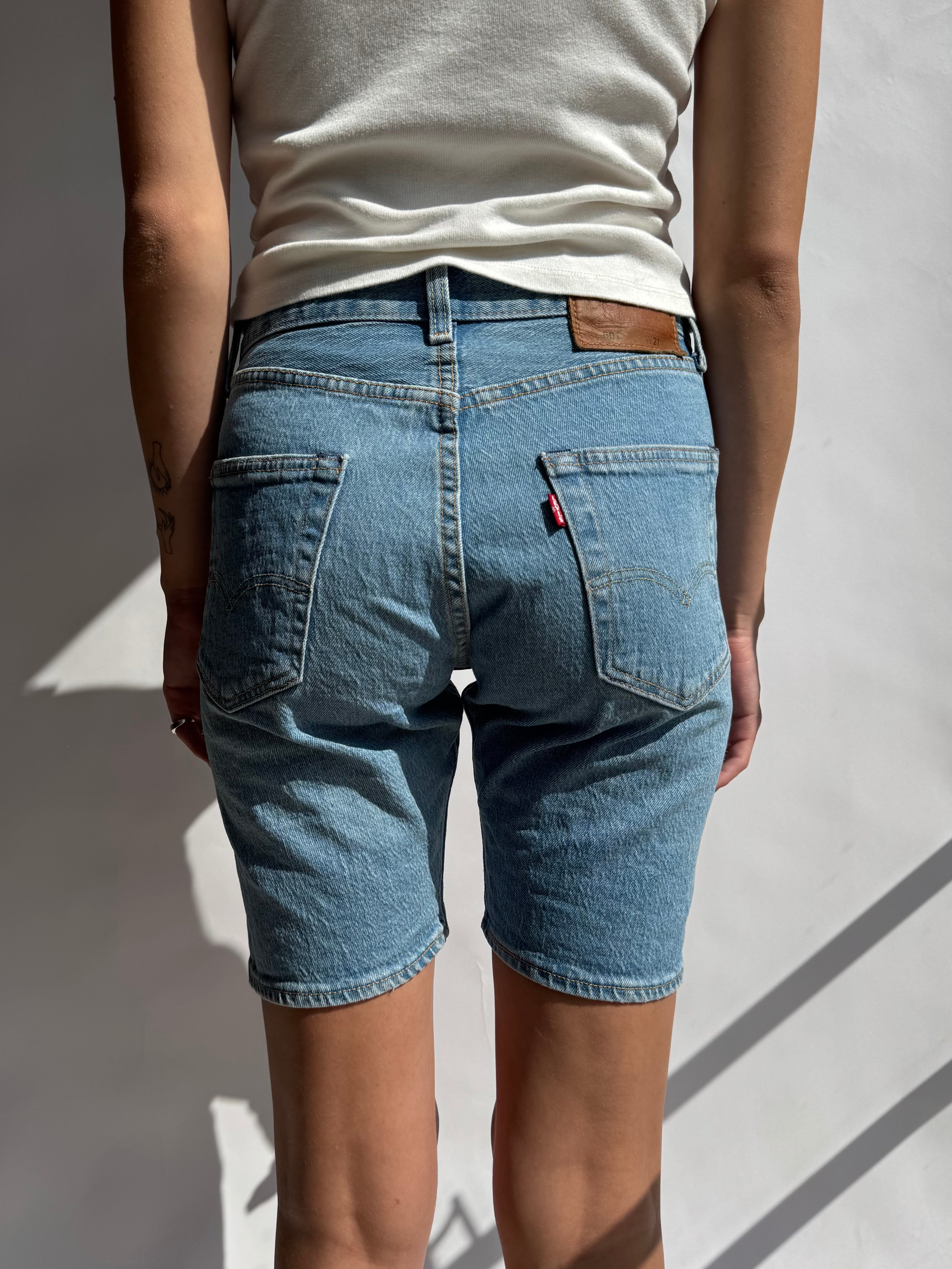 ג׳ינס ברמודה בהיר Levi's (36)