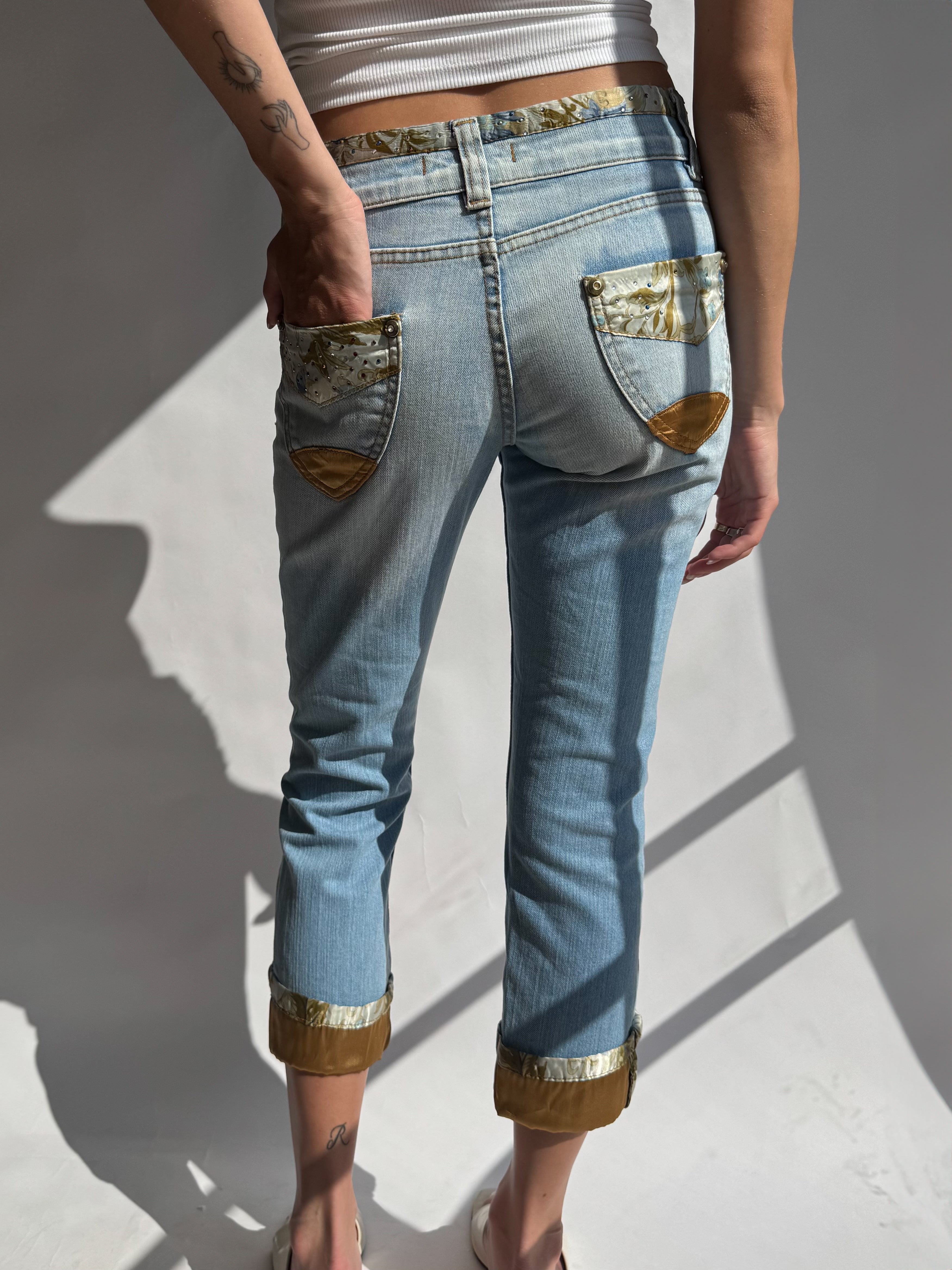 ג׳ינס 3/4 בשילוב בד מבריק Roberto Cavalli (34)