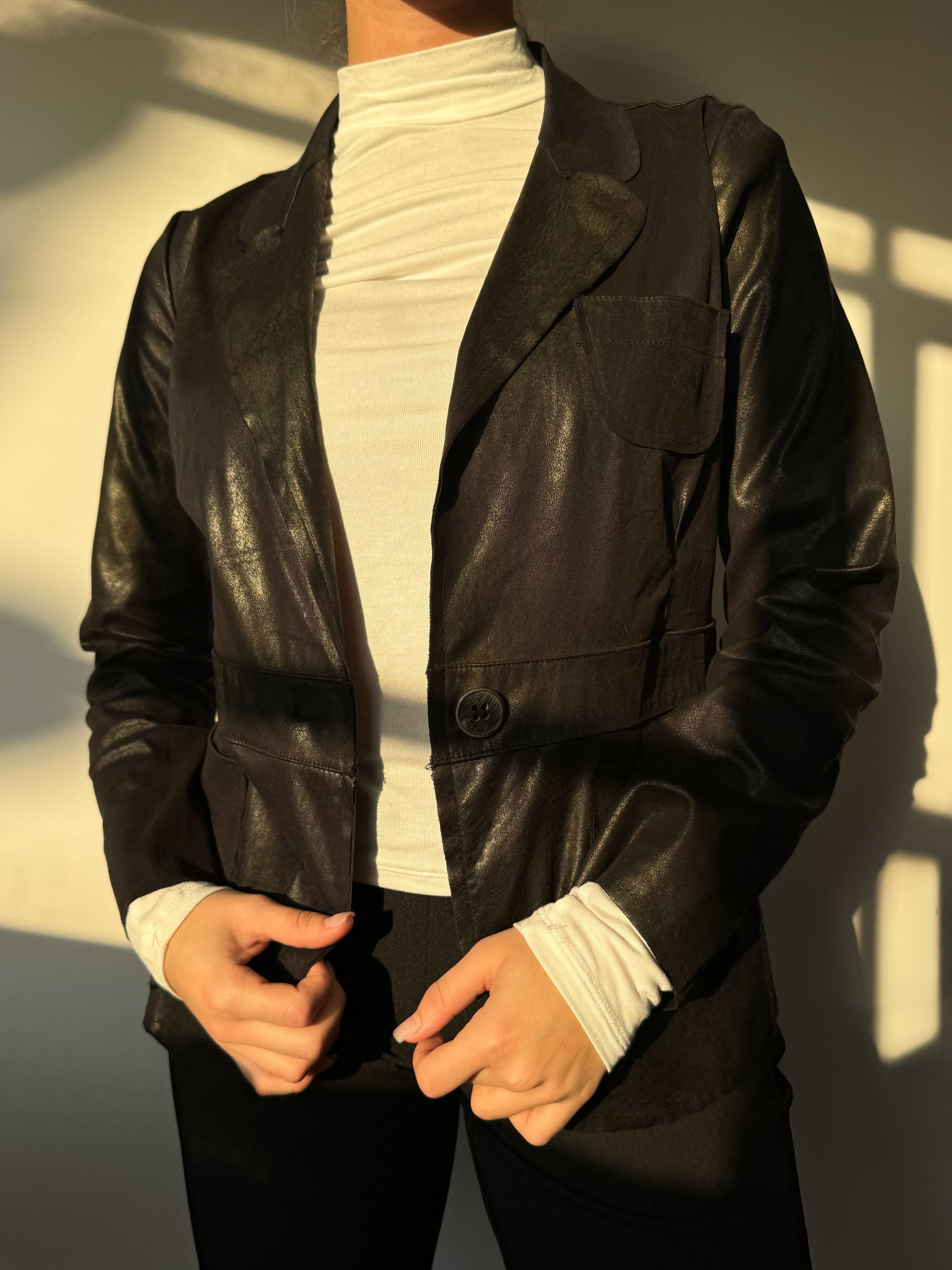 ג׳קט מטאלי דמוי עור (L)