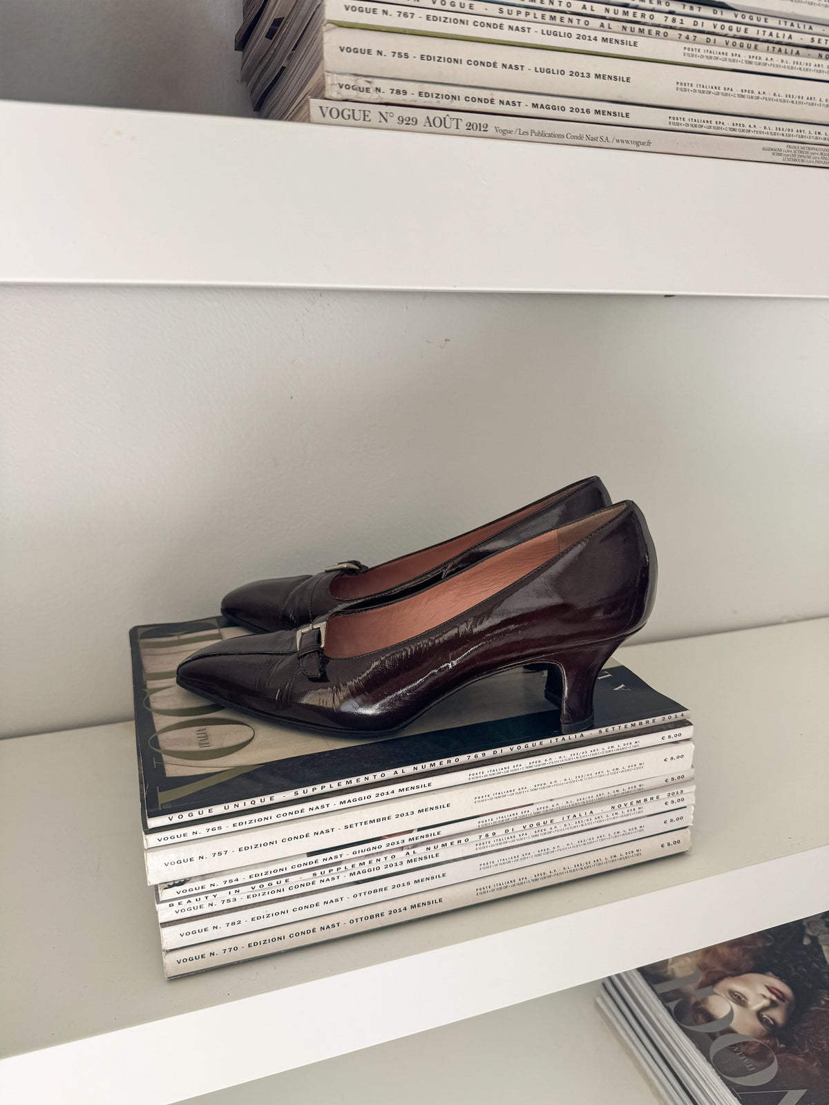 נעלי עקב חומות מעור Prada (37.5)