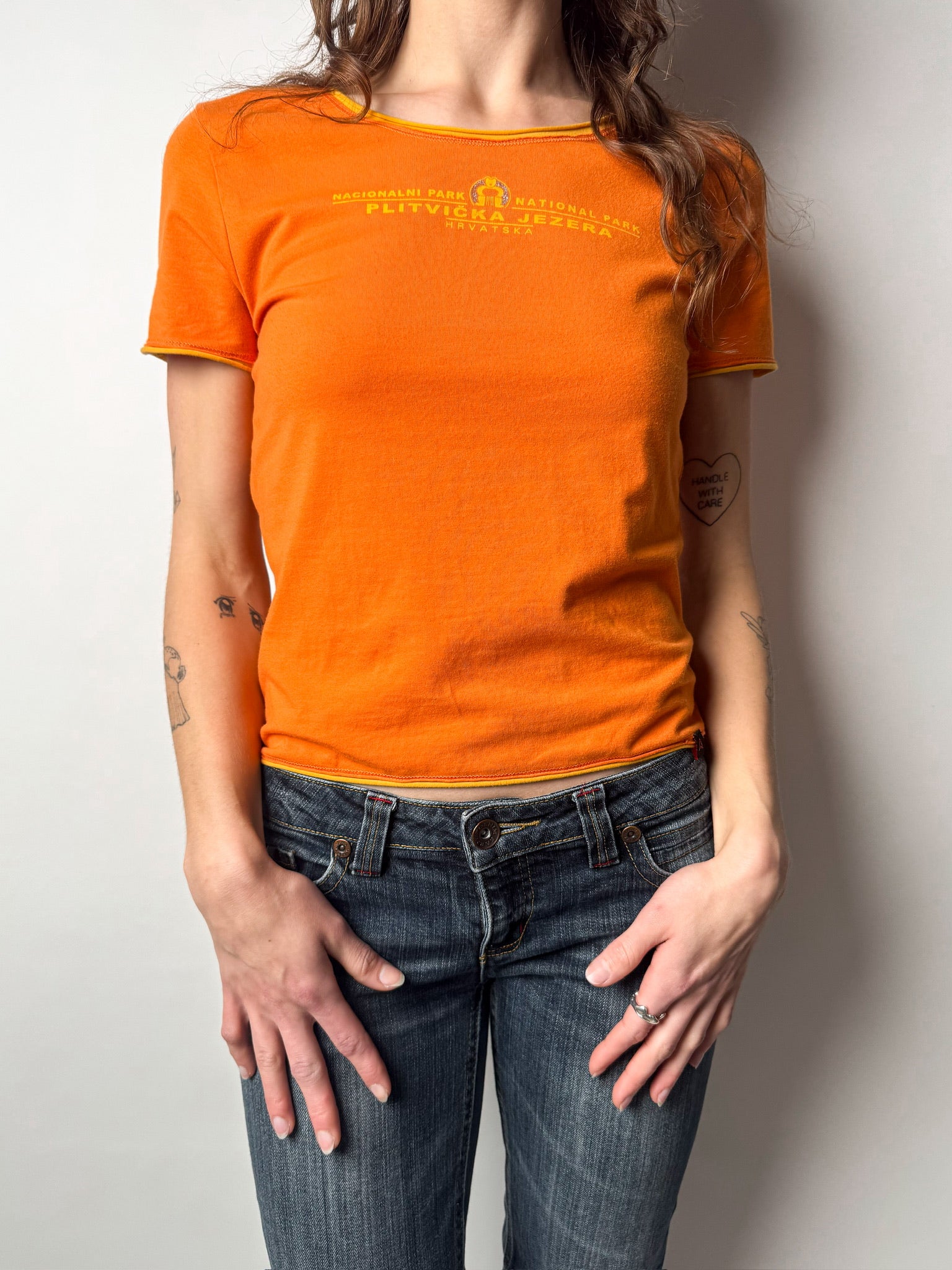 בייבי טי שרט כתומה (M)