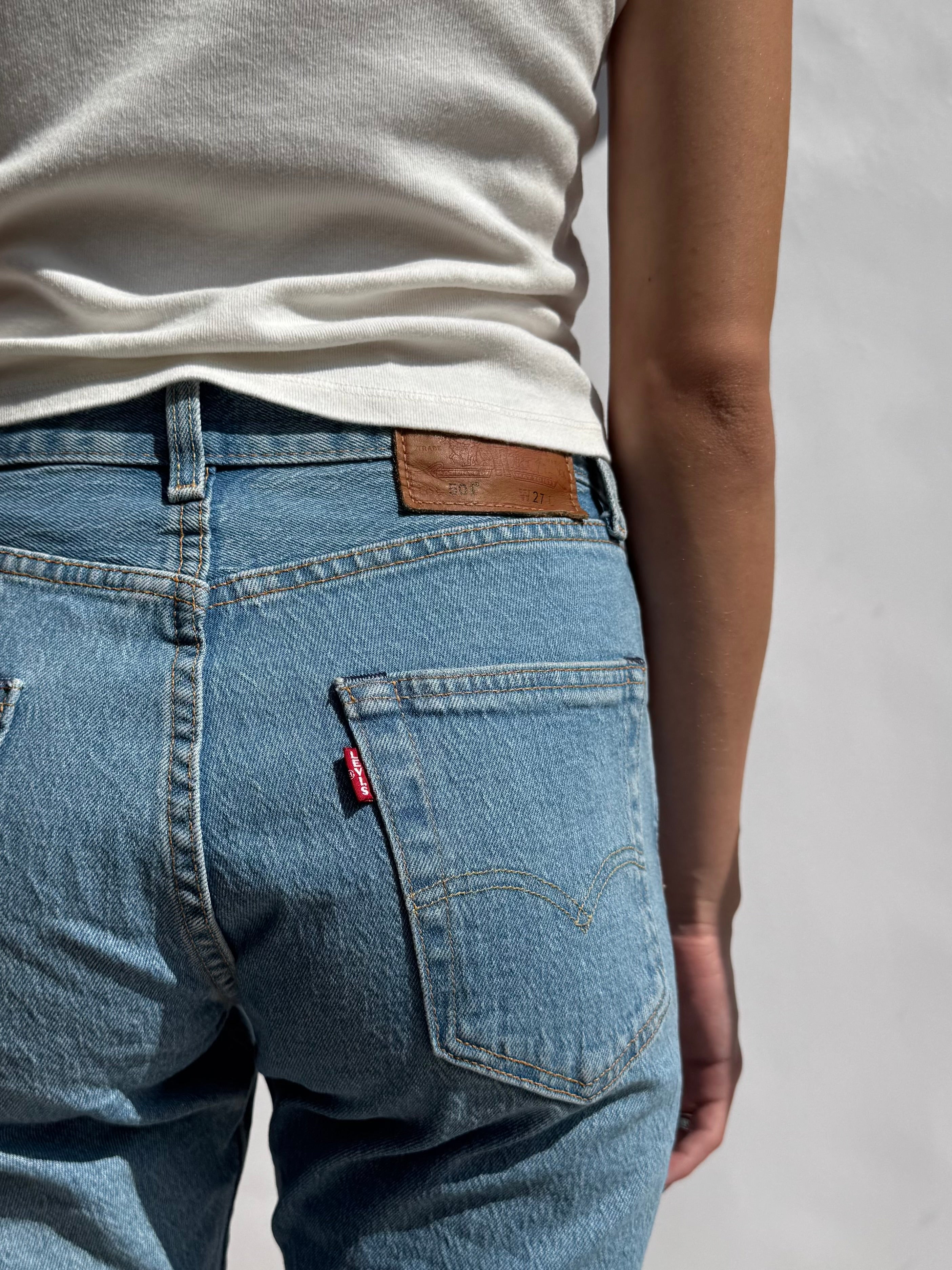 ג׳ינס ברמודה בהיר Levi's (36)