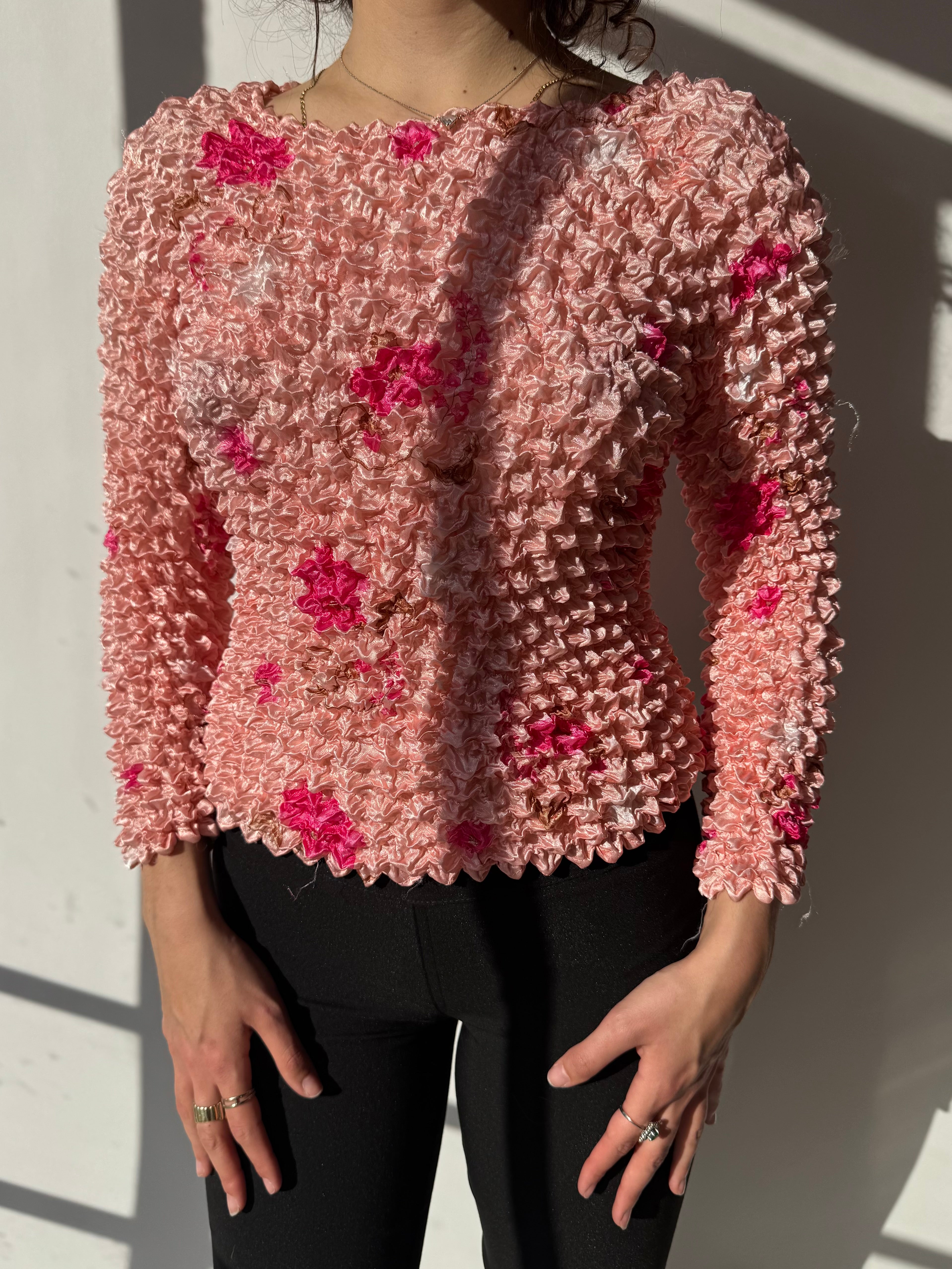 חולצת כיווצים פרחונית (XS)