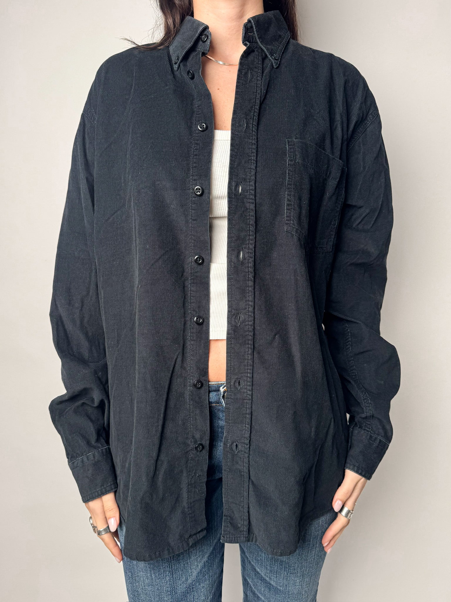 חולצת קורדרוי מכופתרת (M)