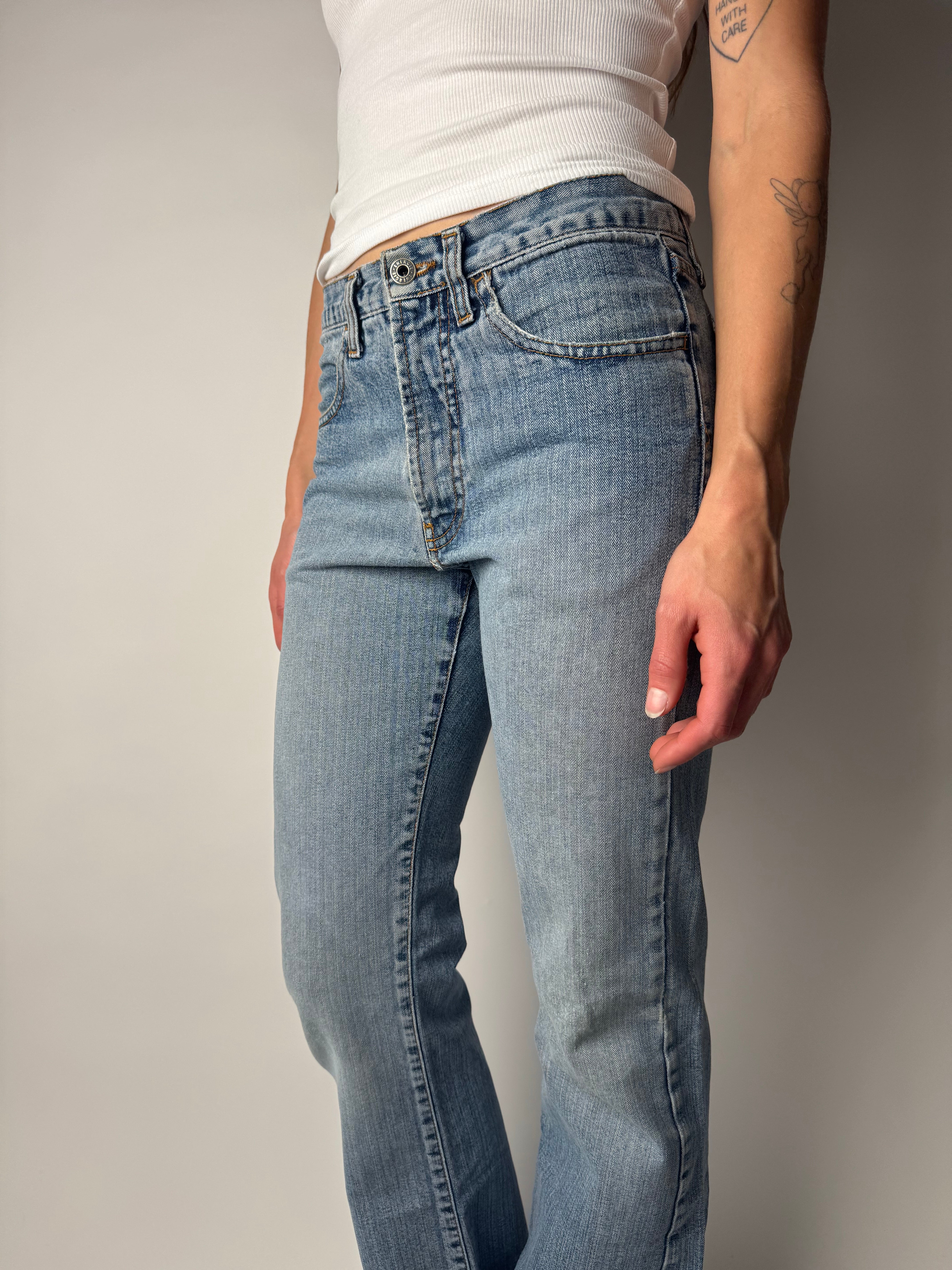 ג׳ינס בגזרת Bootcut (36-38)