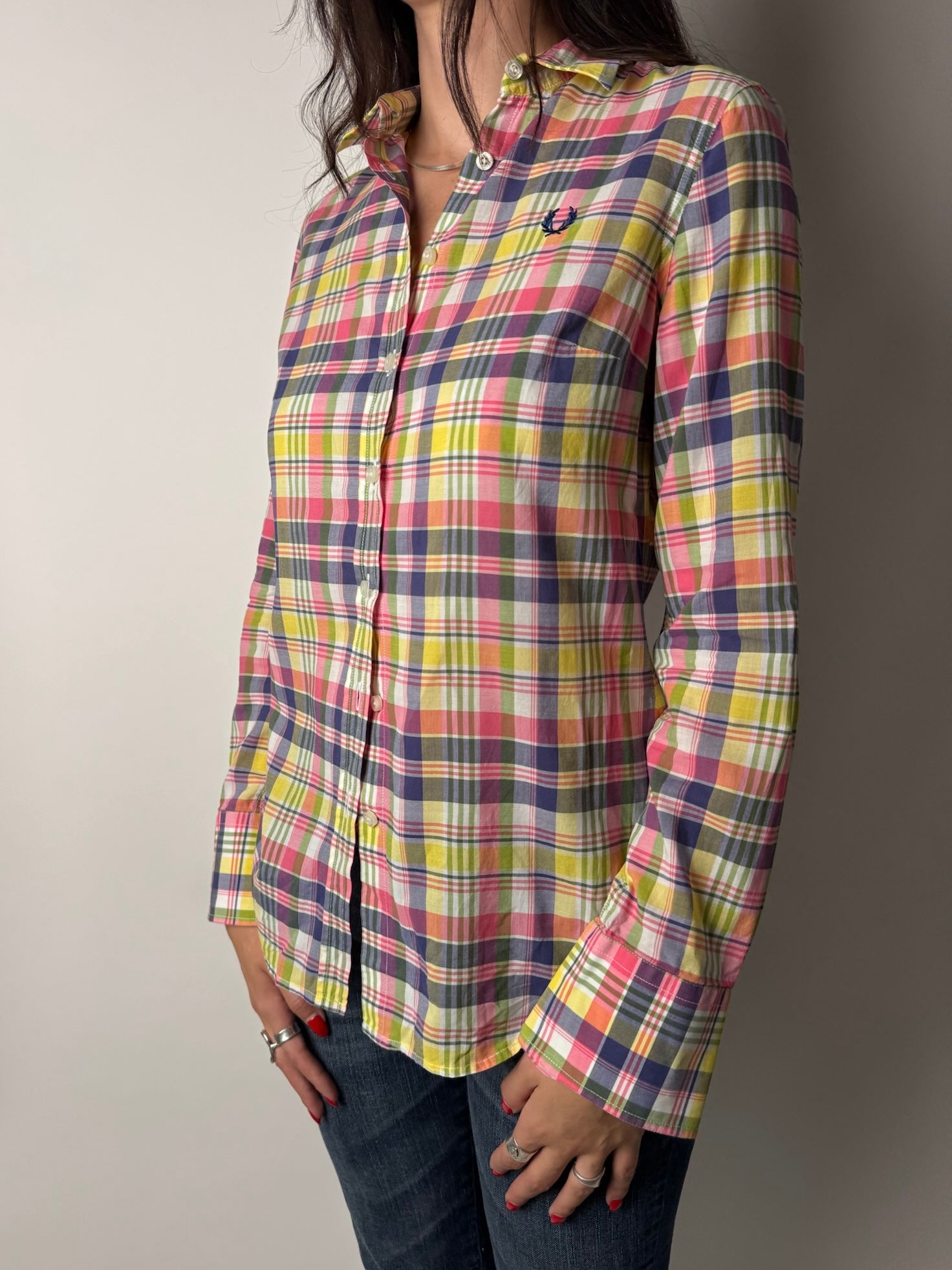 חולצת משבצות מכופתרת FRED PERRY (S)