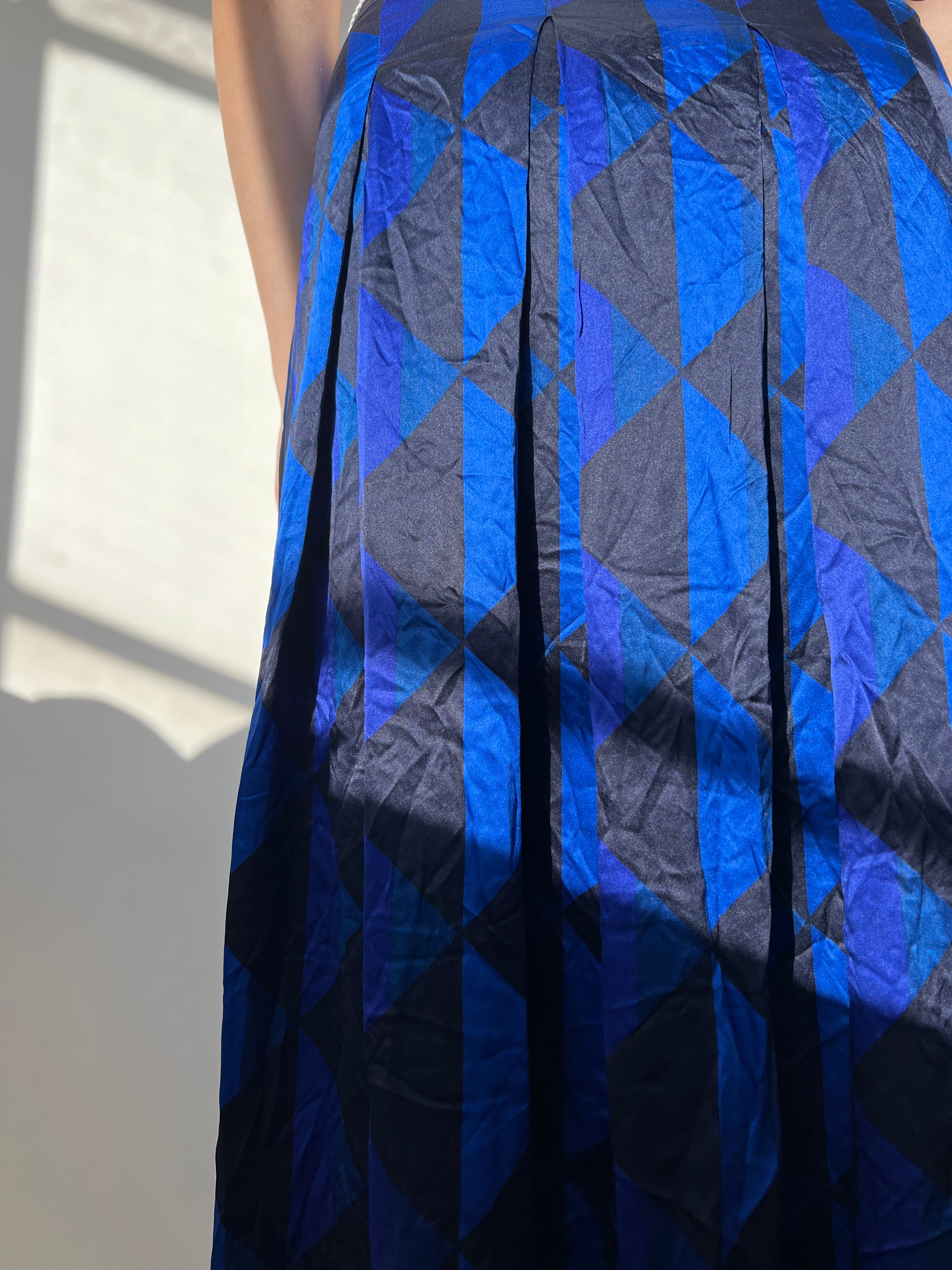 חצאית משי בהדפס גיאומטרי (40)