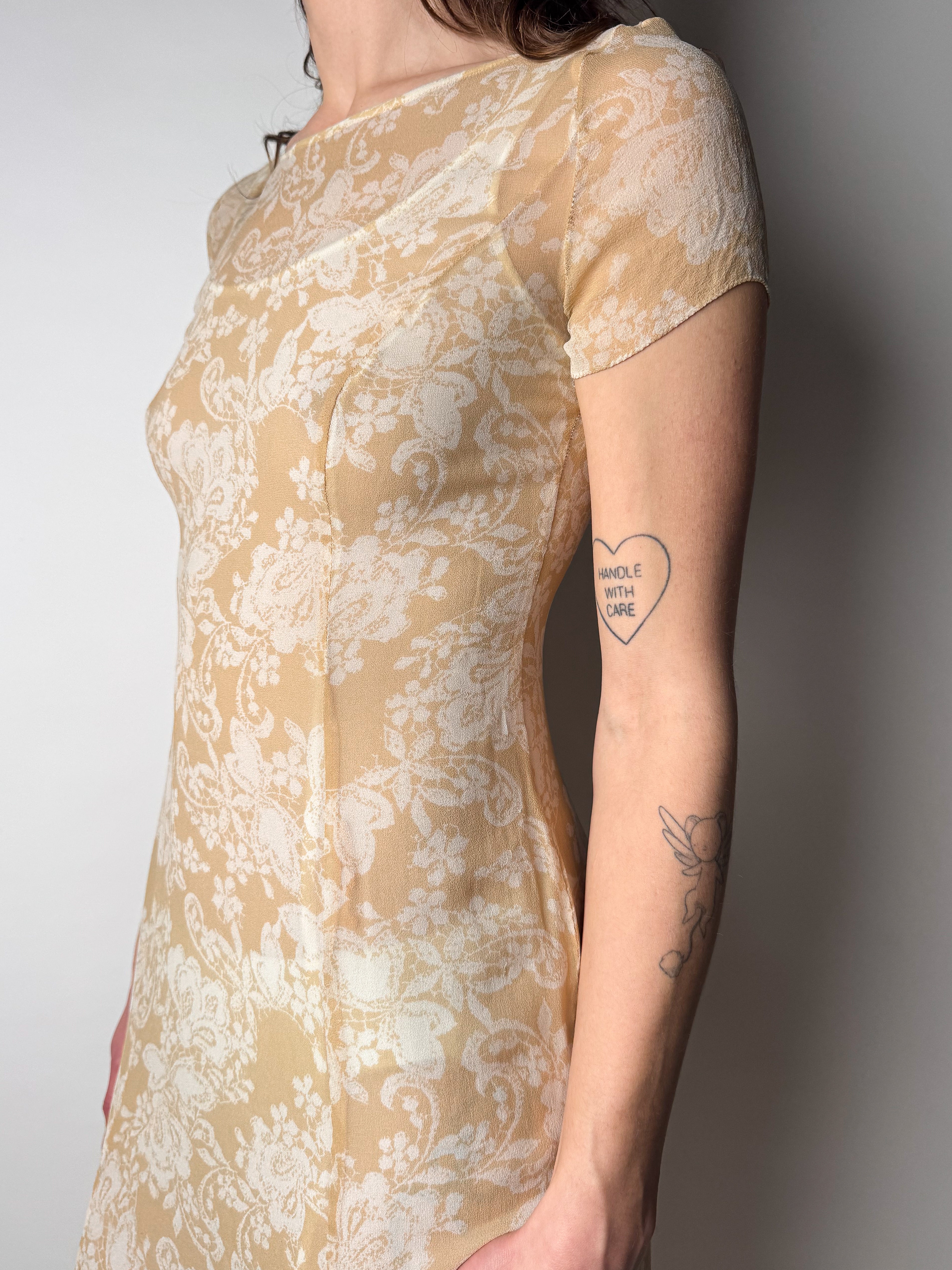 שמלת משי פרחונית (S)