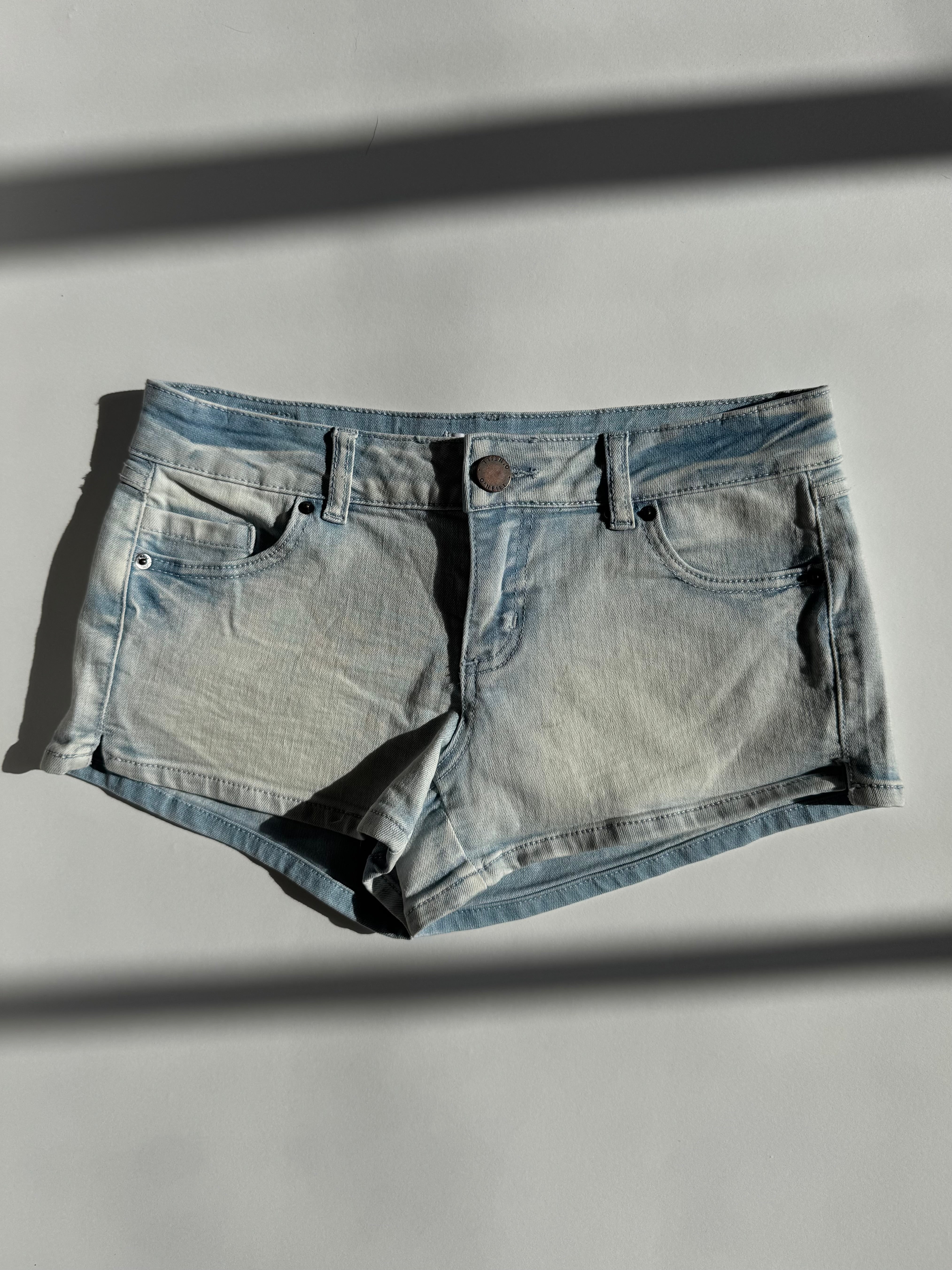 ג׳ינס קצר בגזרה נמוכה O'neill (36)