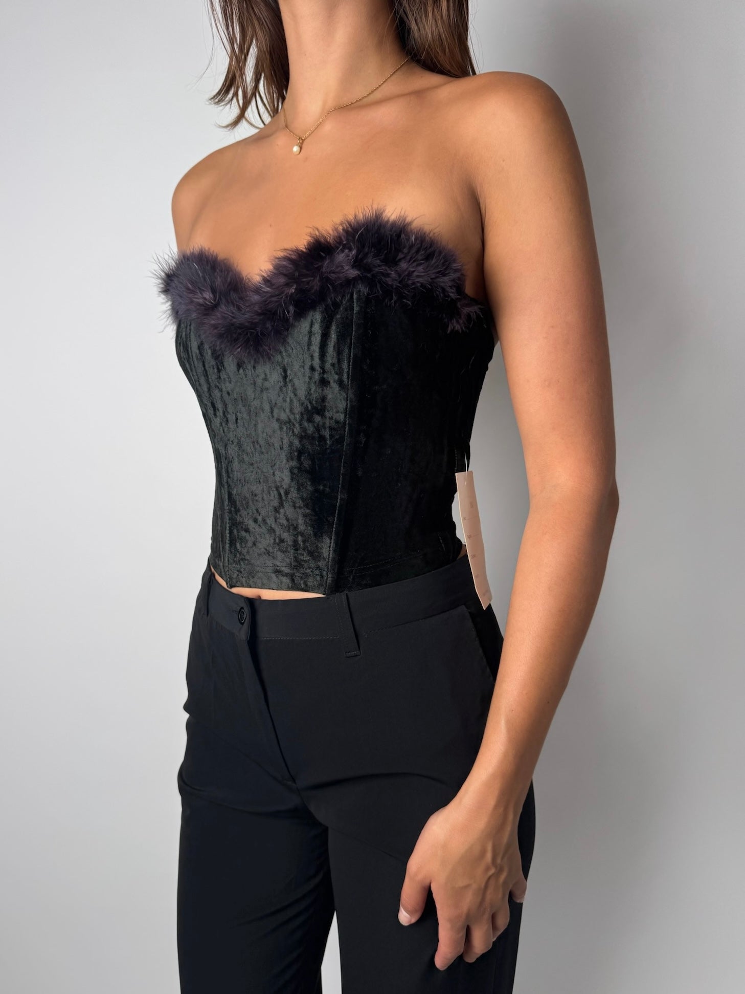 מחוך סטרפלס מקטיפה בשילוב פרווה (S)