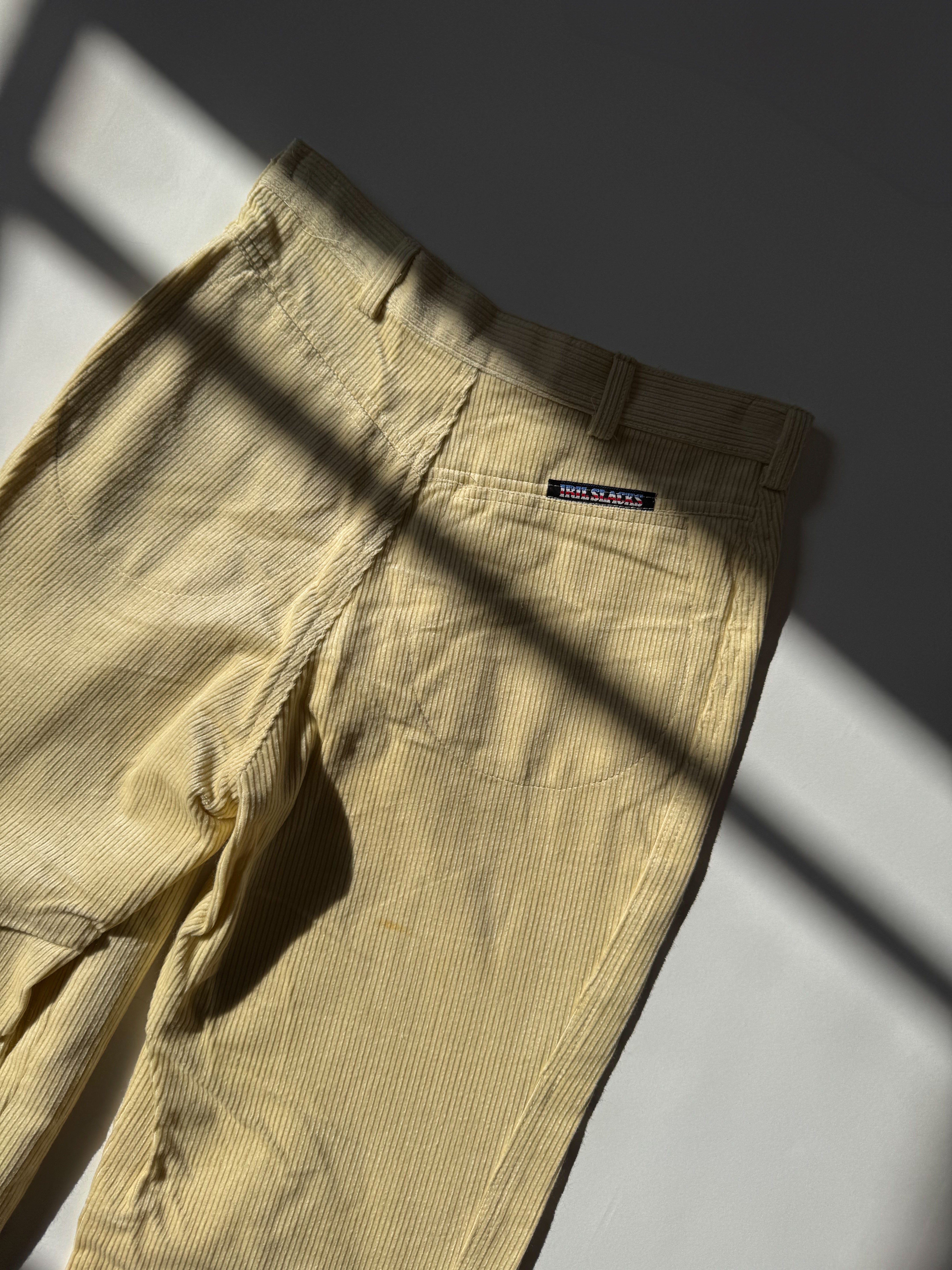 מכנסי קורדרוי אוף וויט (32)