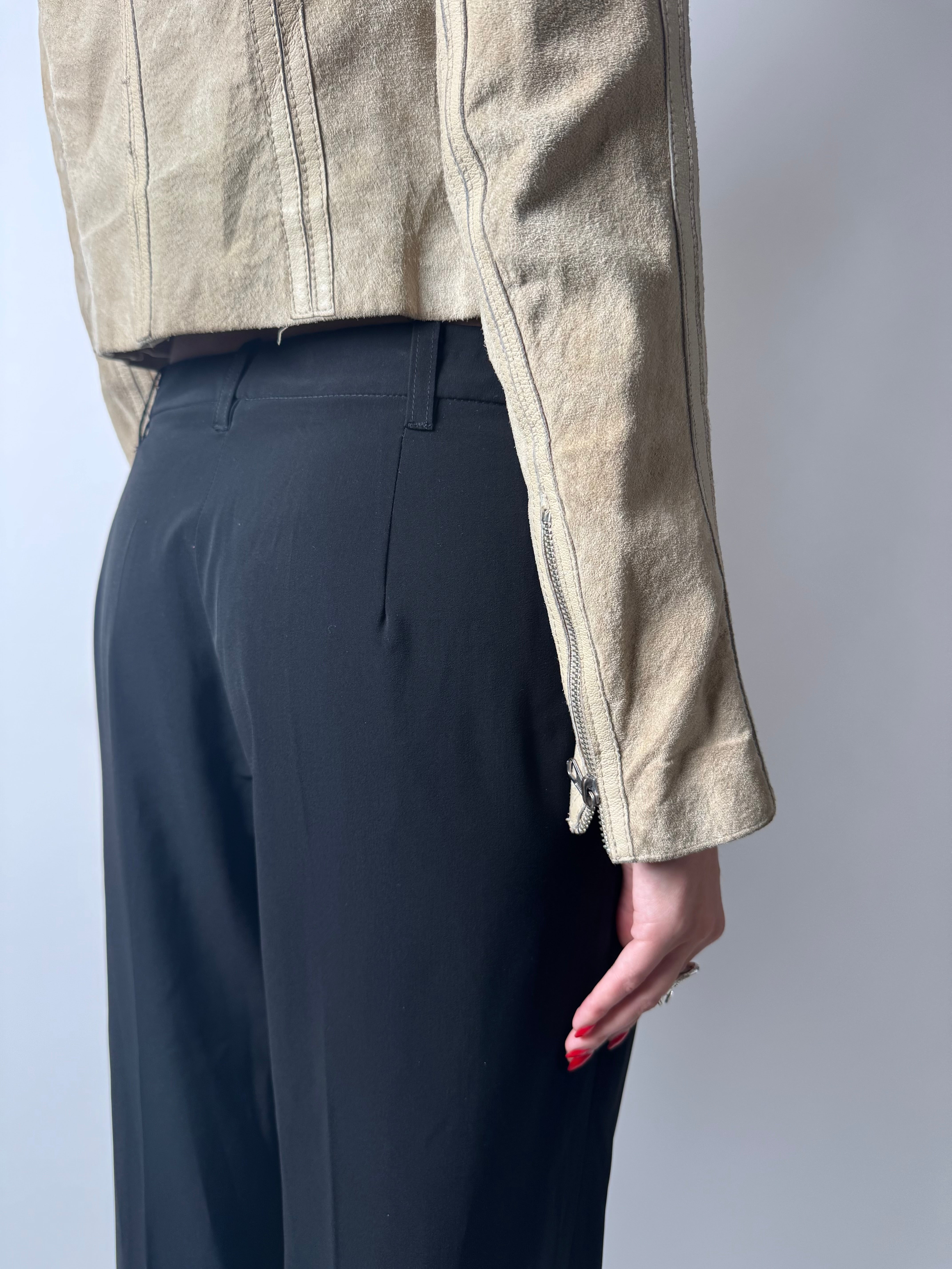 מעיל זמש בייקר עם קשירה (S)