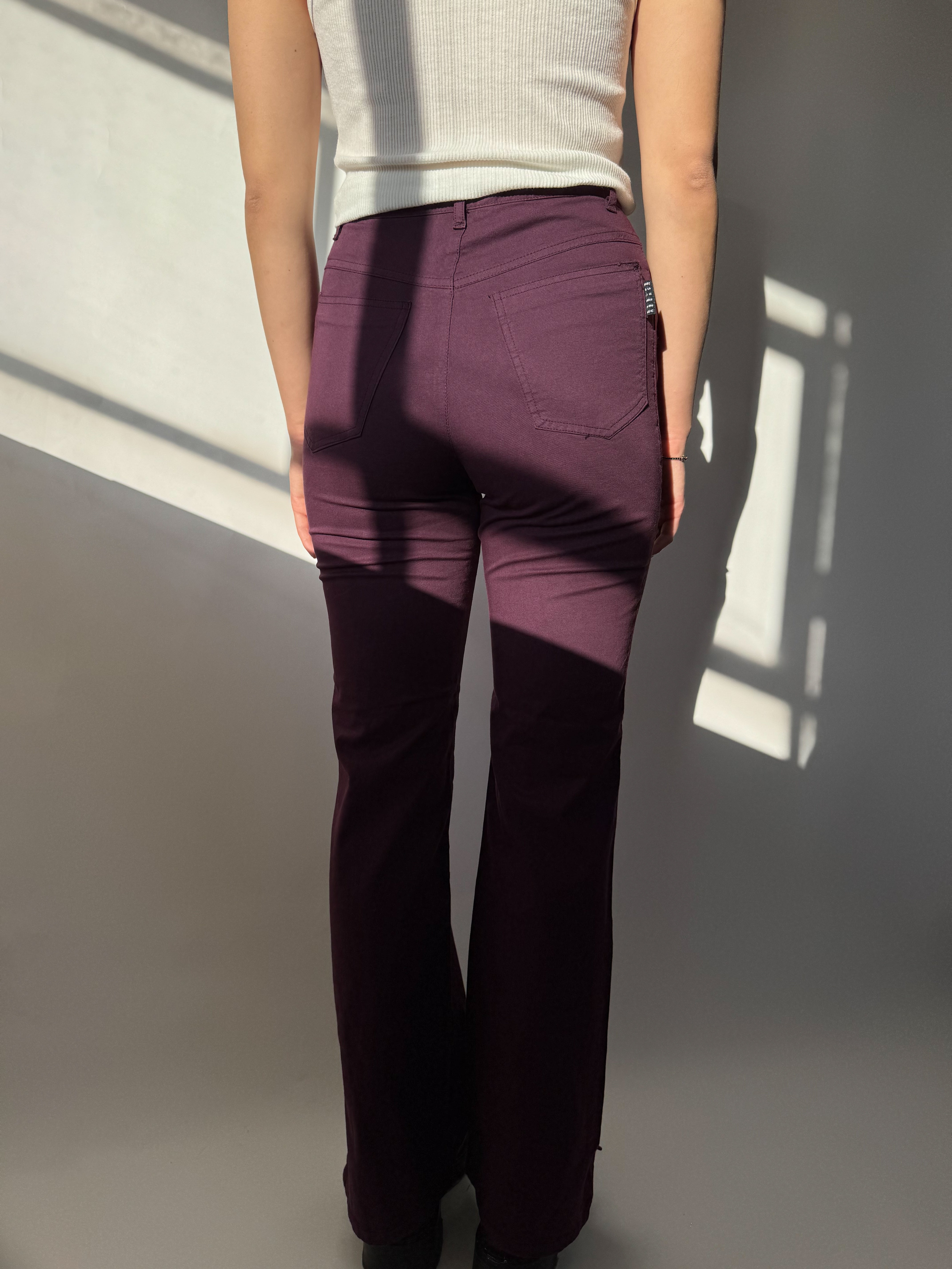 מכנסיים סגולים בגזרה גבוהה (34-36)