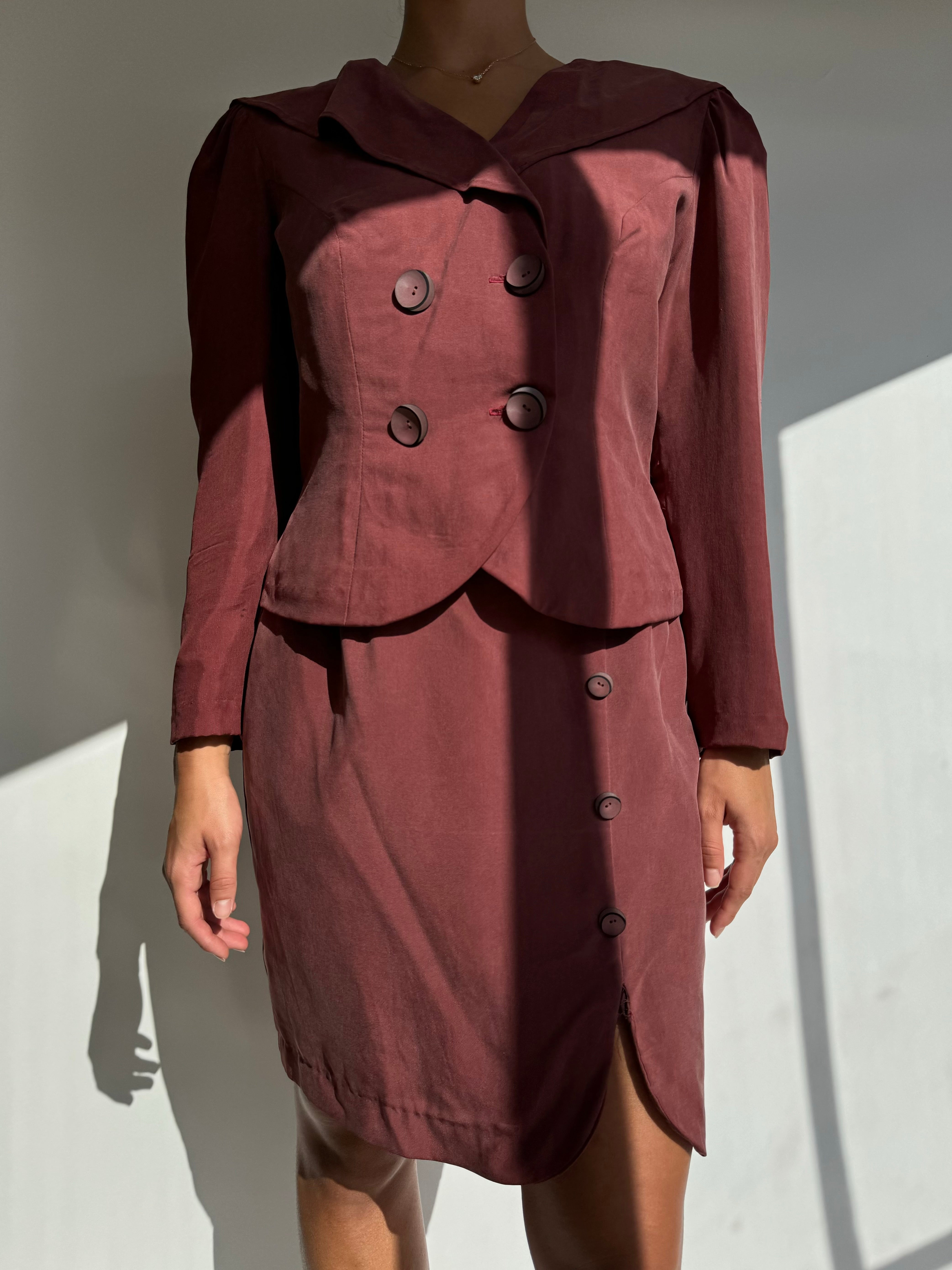 חליפת ג׳קט וחצאית (38)