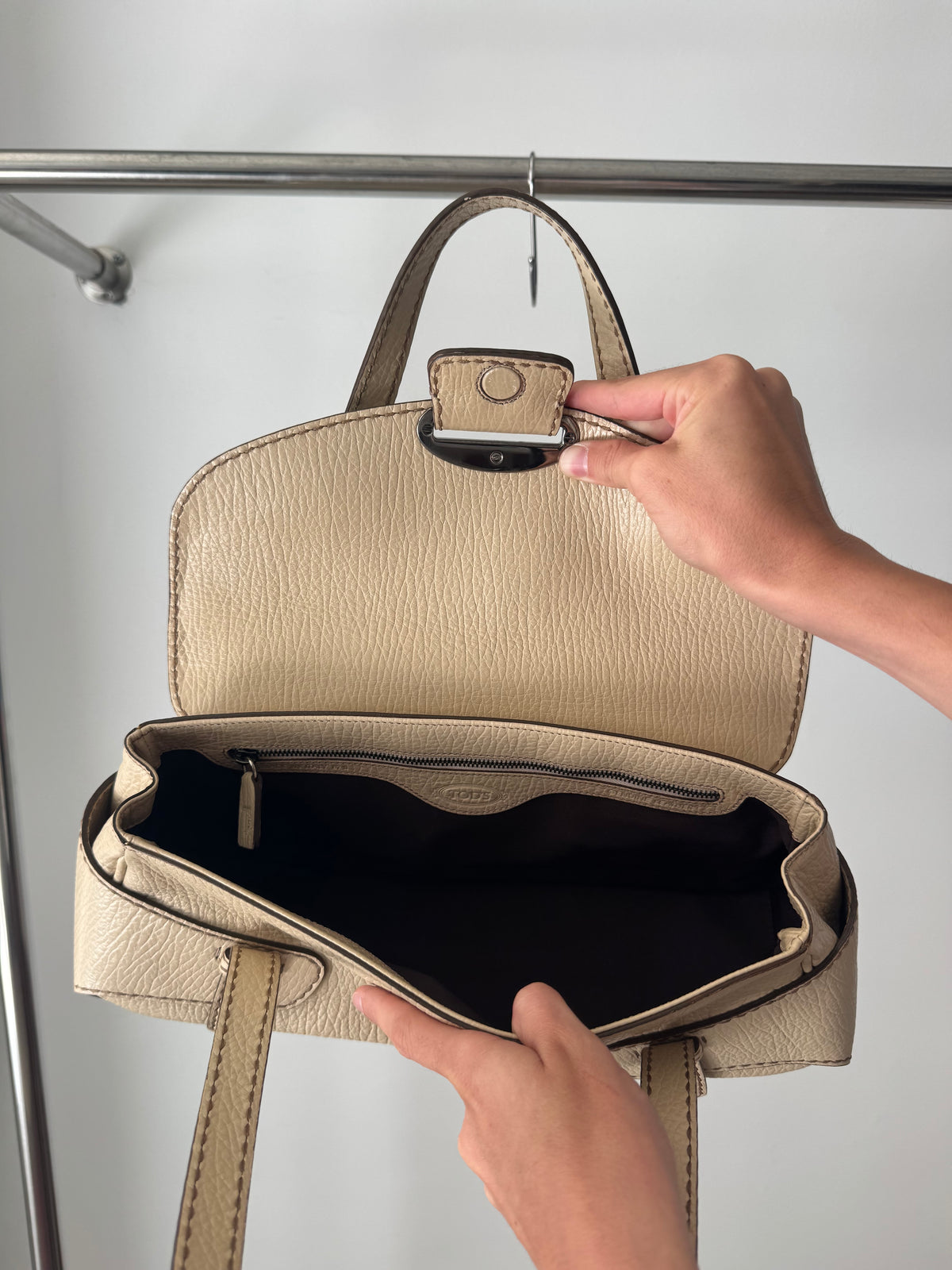 תיק כתף עור Tod's