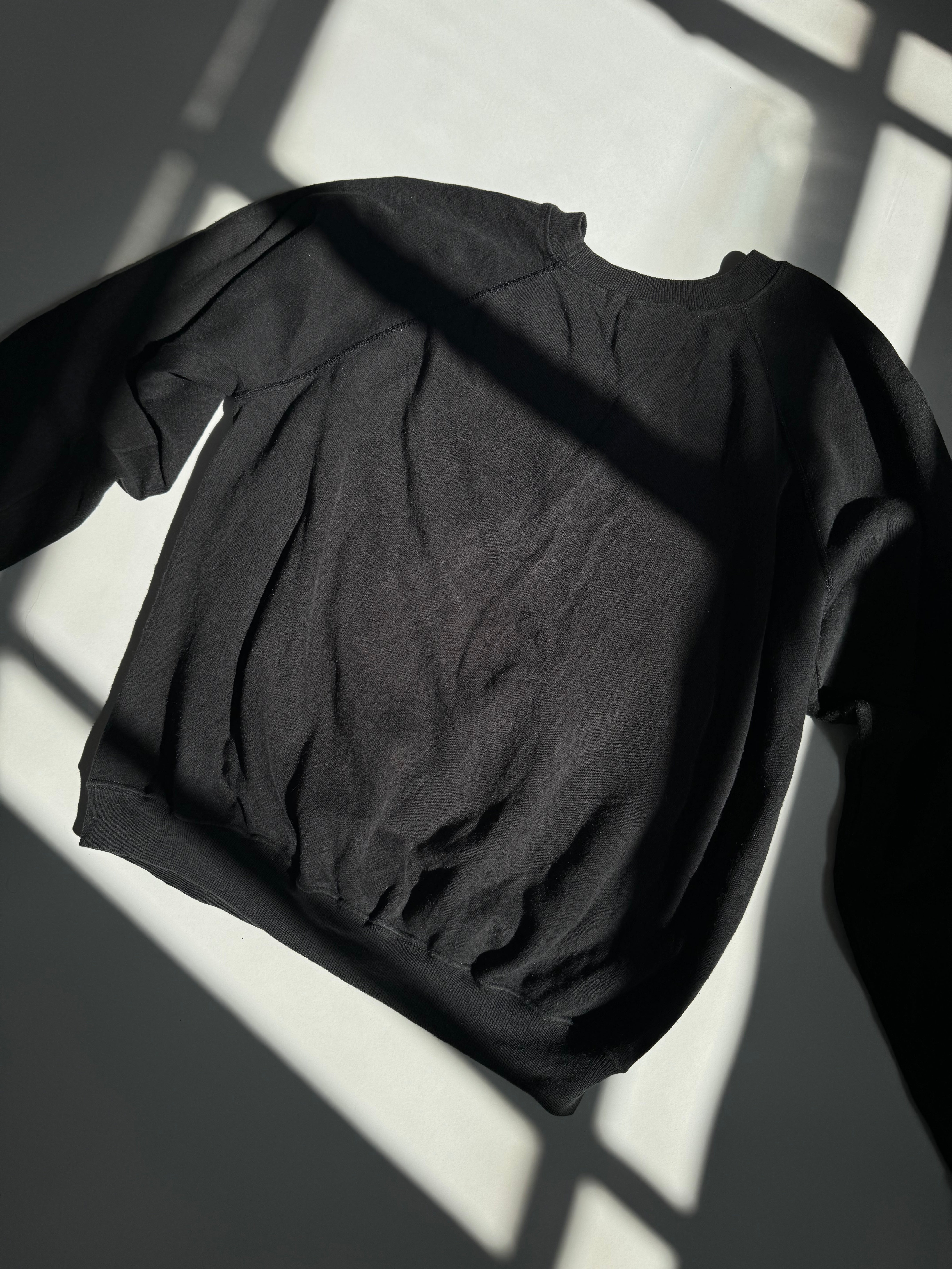 סווטשרט האלווין שחור (L)