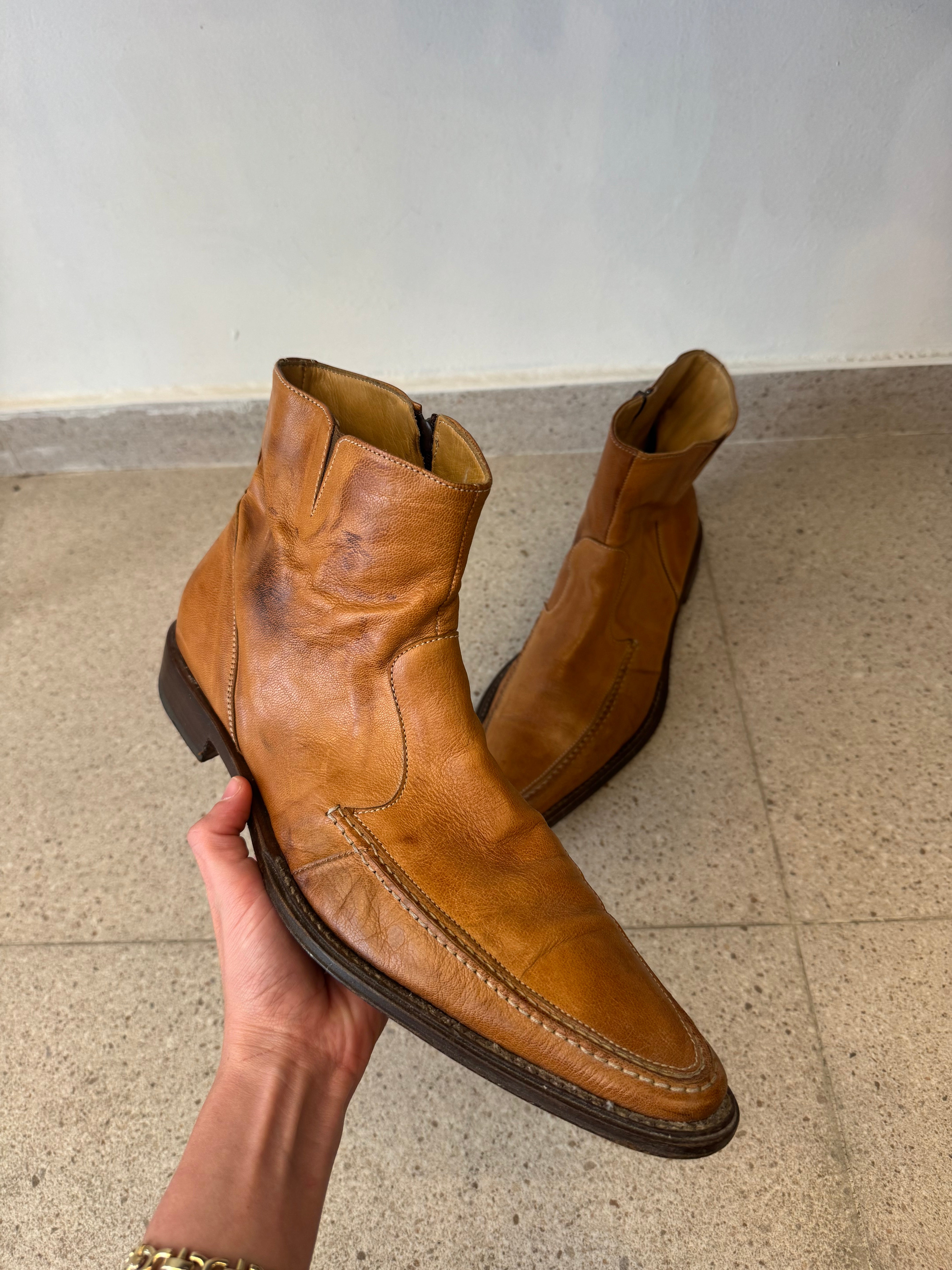 מגפי עור חומות (45)