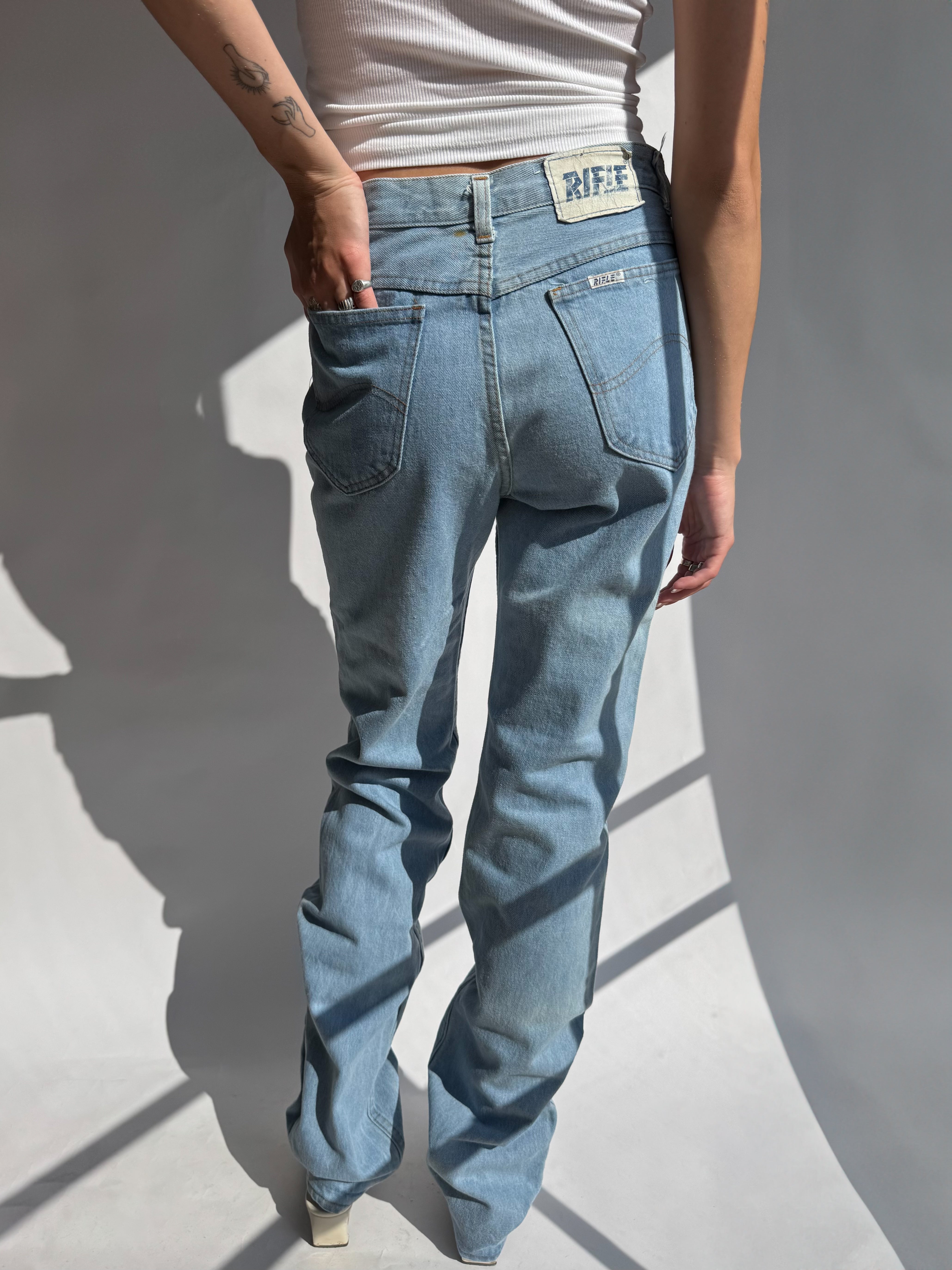 ג׳ינס בהיר Rifle (36)