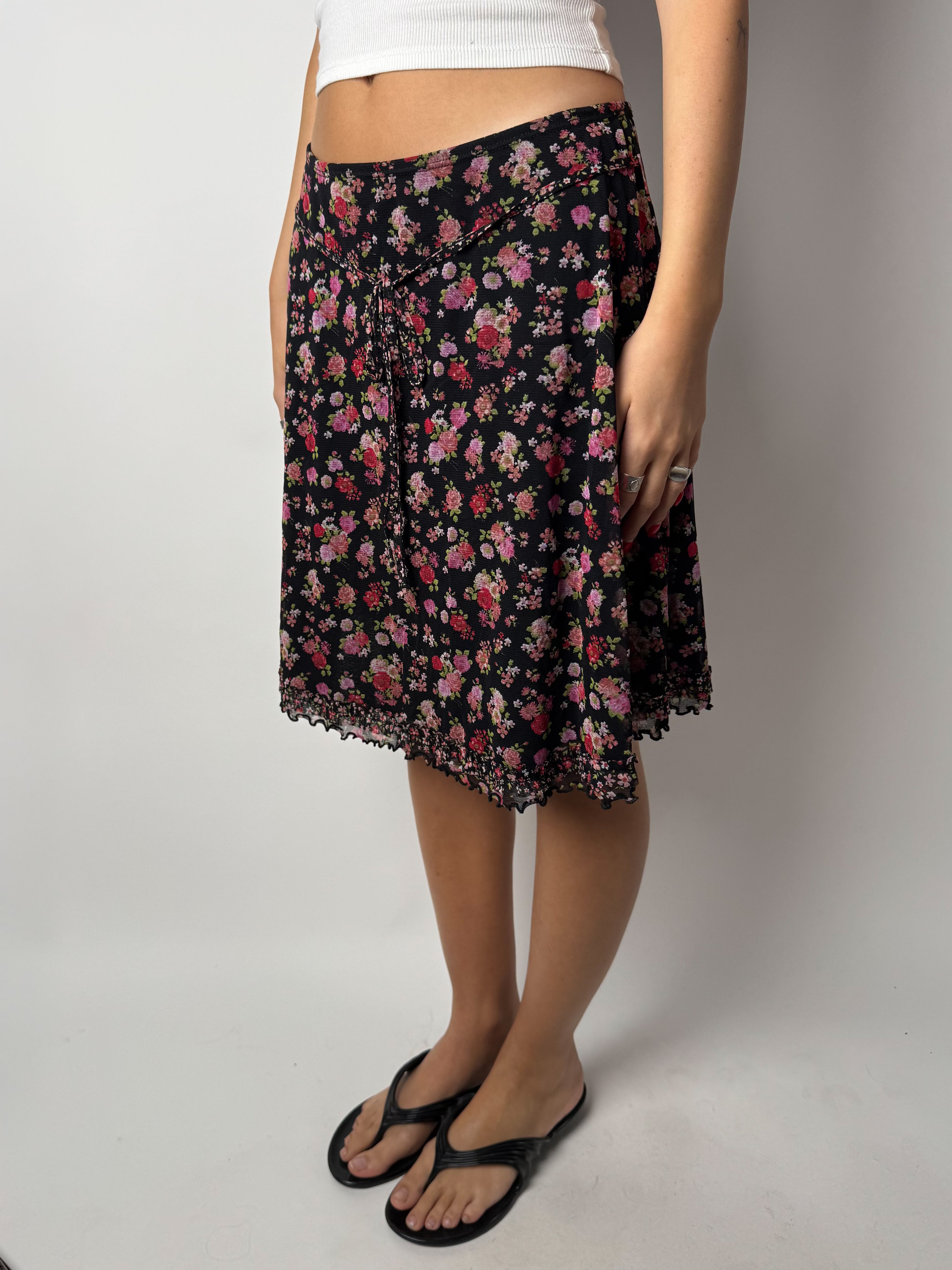 חצאית מידי פרחונית (36-38)