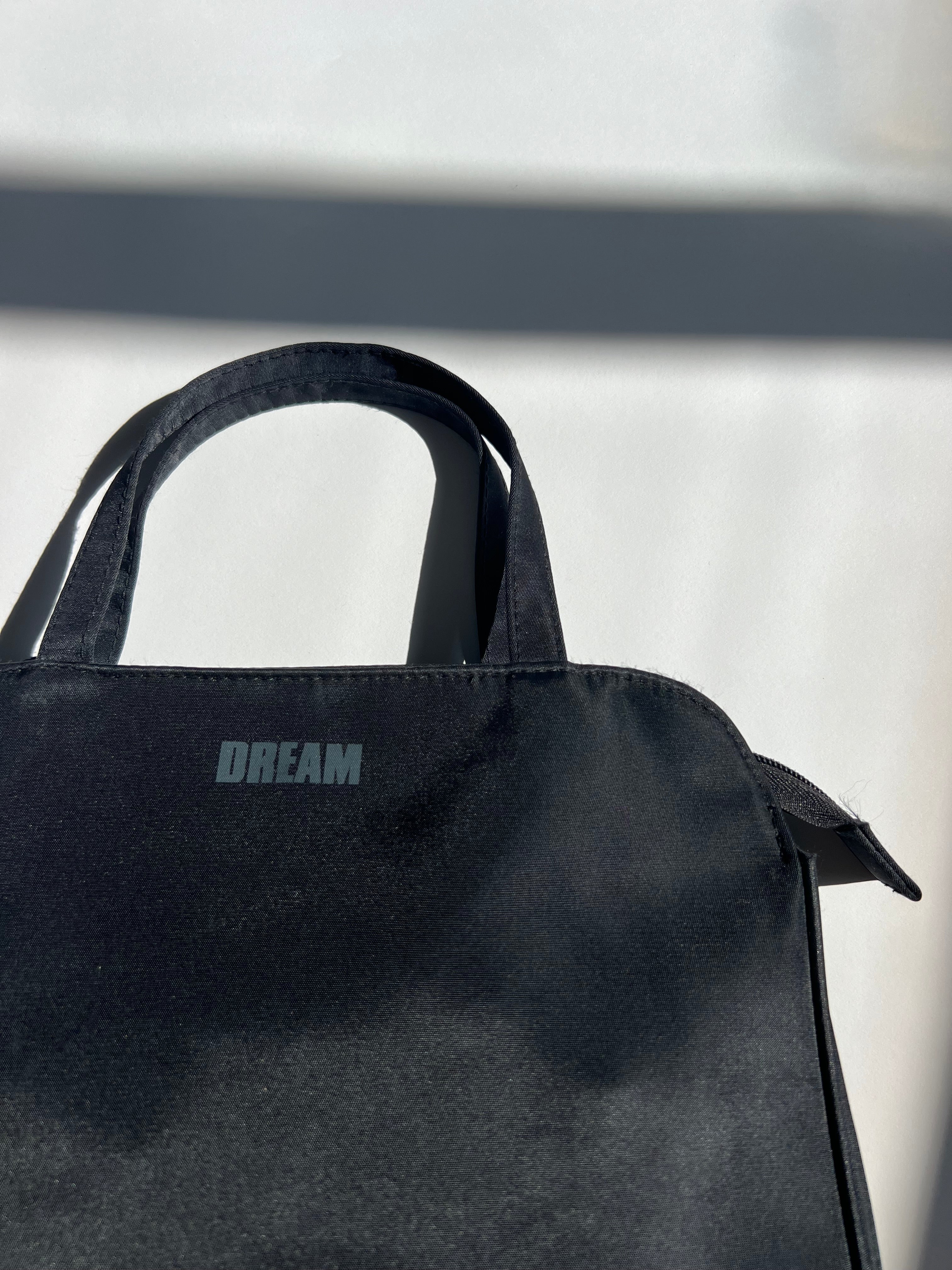 תיק צד שחור