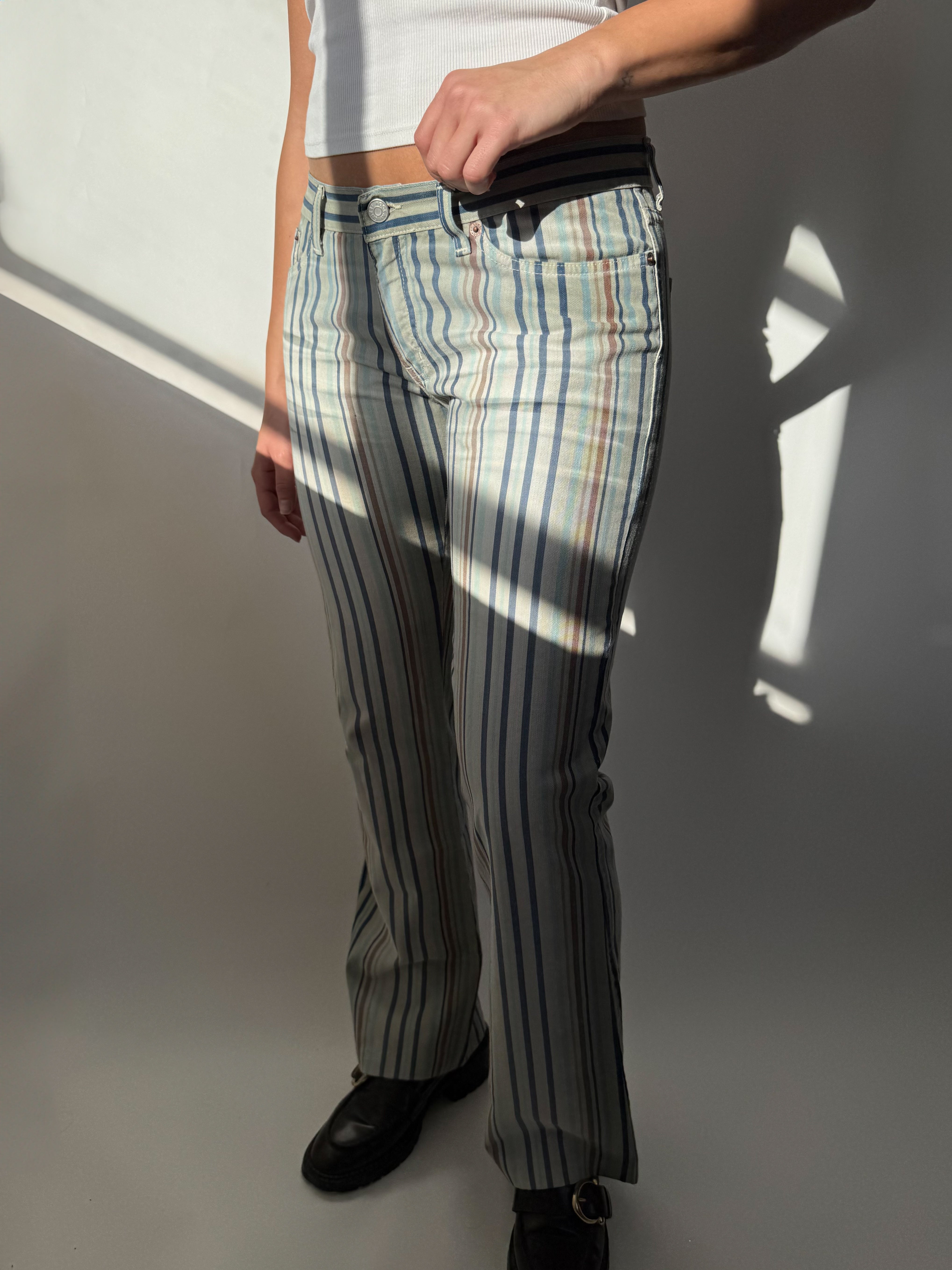 ג׳ינס פסים בגזרה מתרחבת Kookai (38)