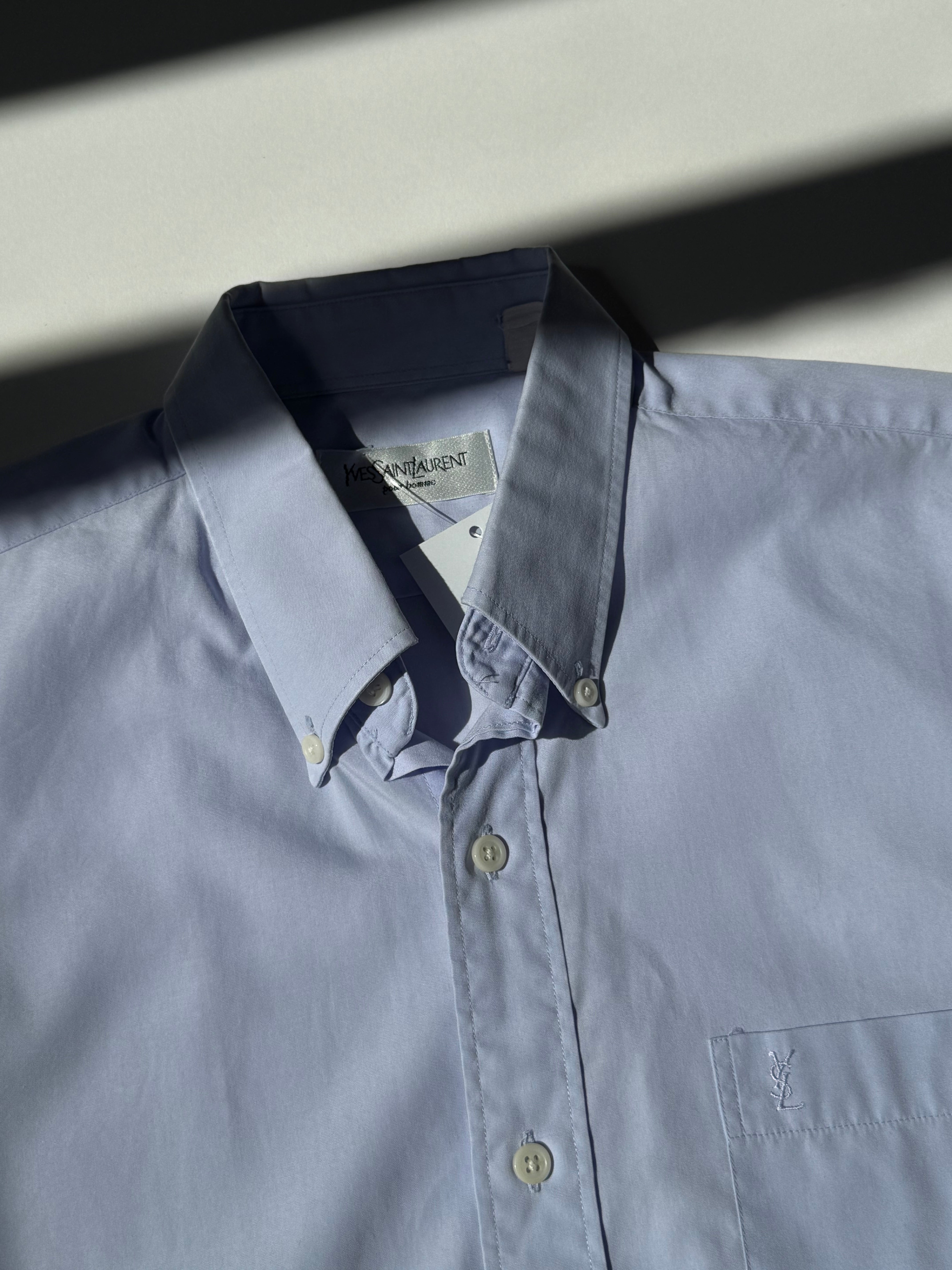 חולצה מכופתרת Yves Saint Laurent (M)