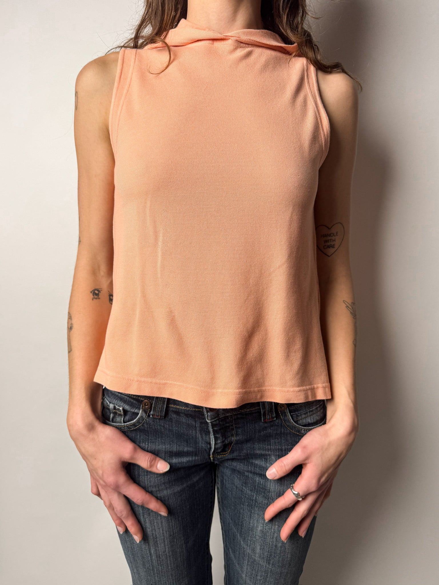 גופיית קפוצ׳ון Armani Jeans (M)