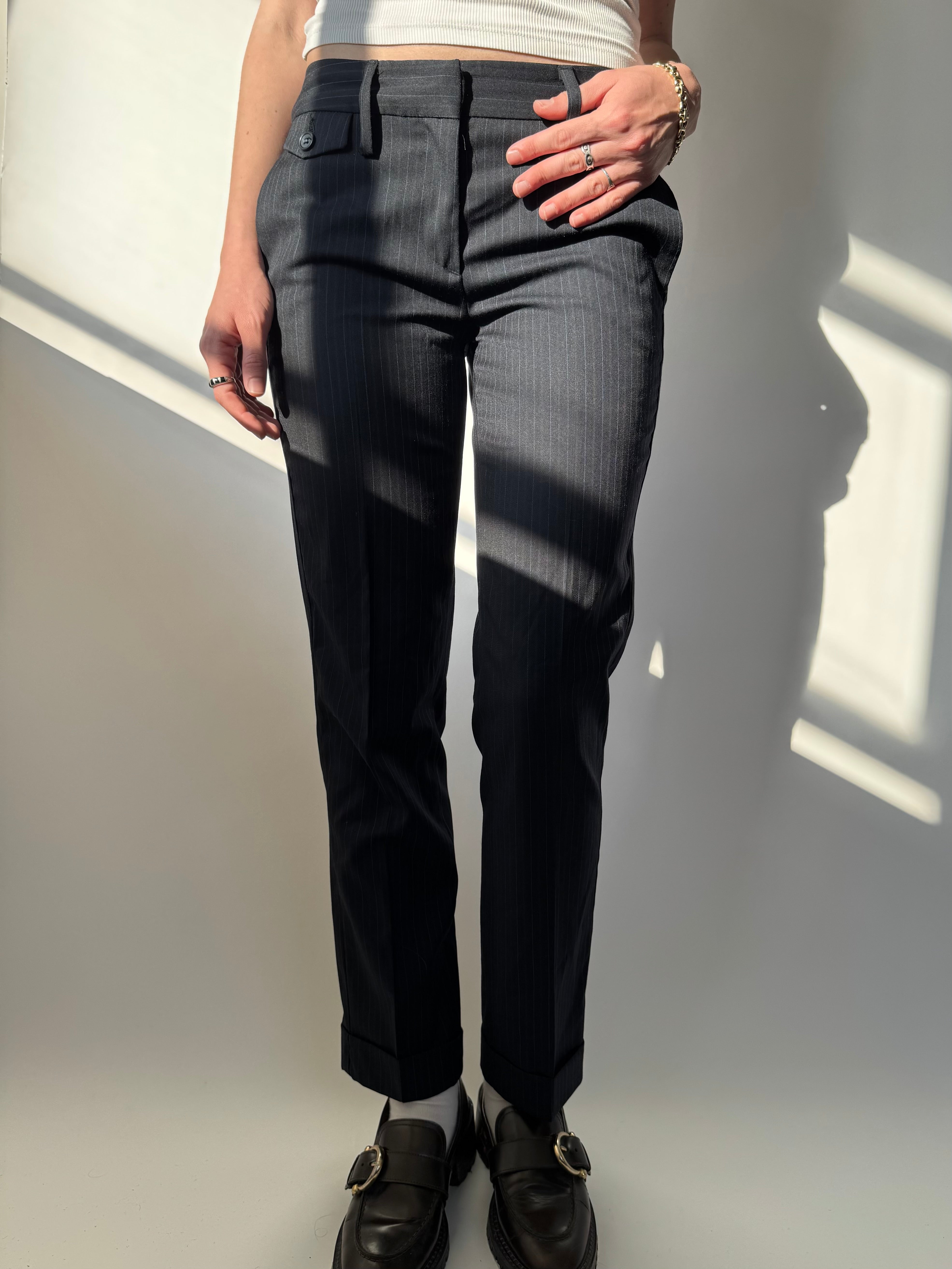 מכנסיים מחויטים בשילוב פסים (34)