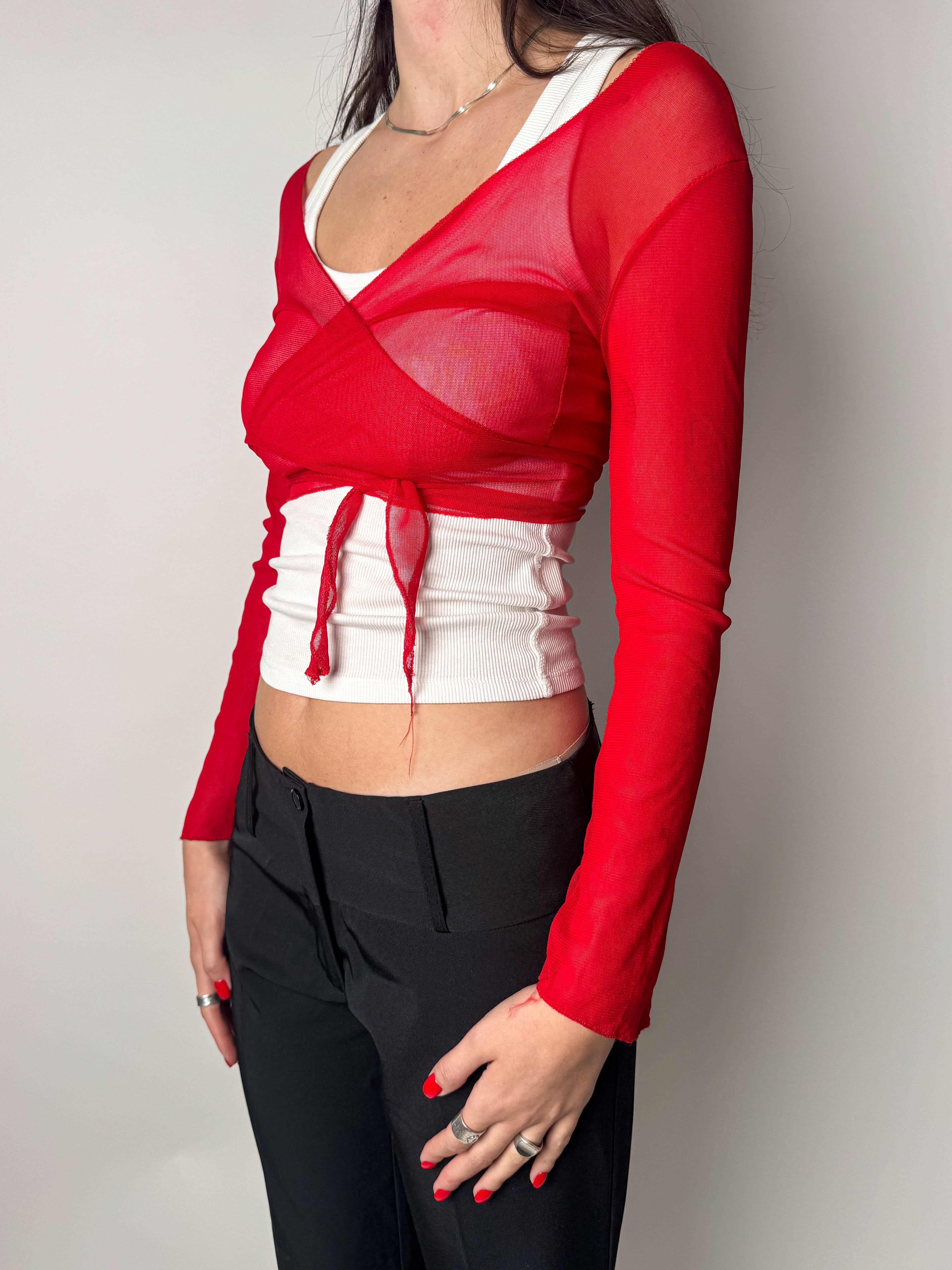 עליונית מש מעטפת אדומה (S-M)