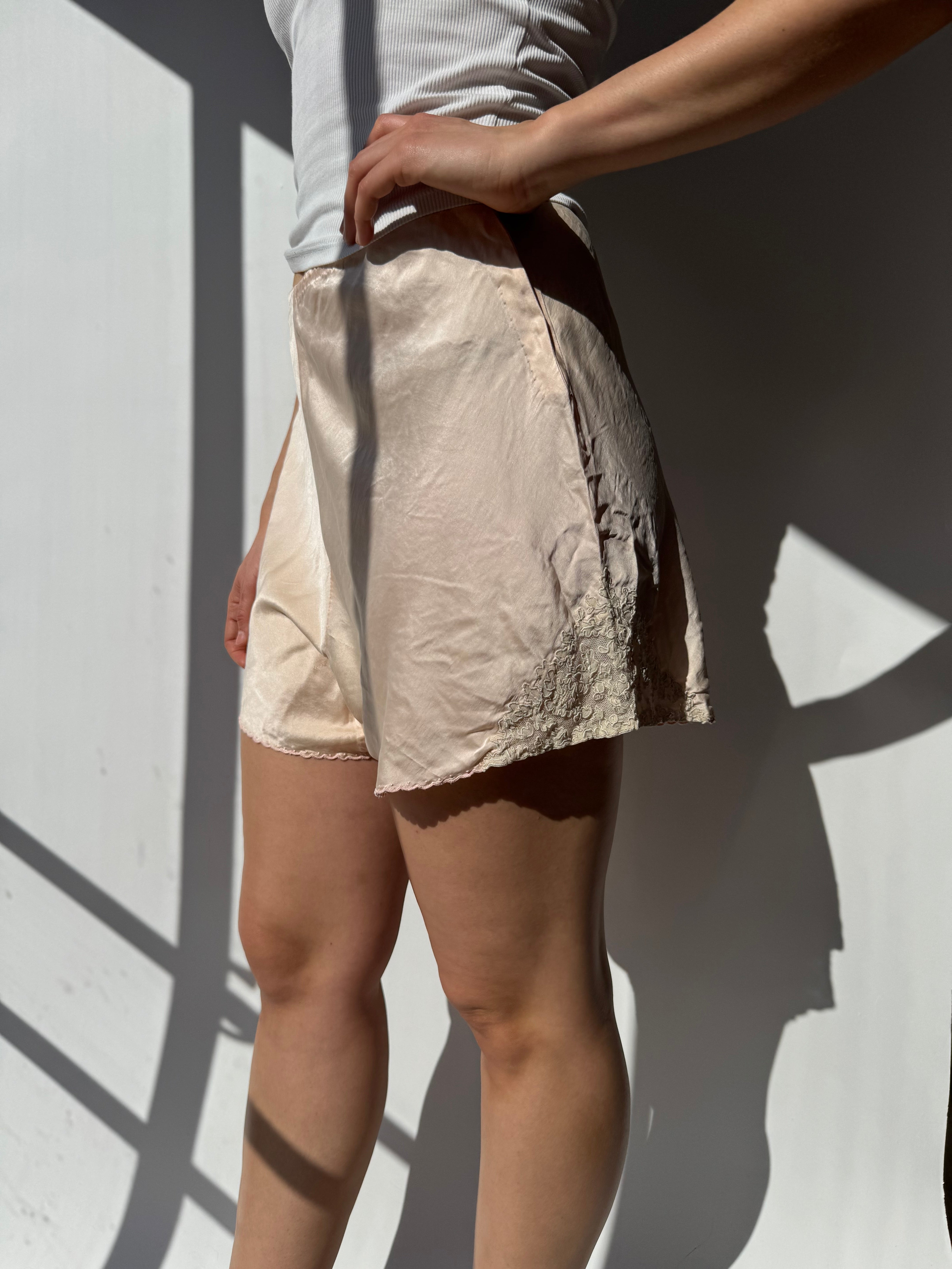 מכנסי משי בשילוב תחרה שנות ה-50 (38)